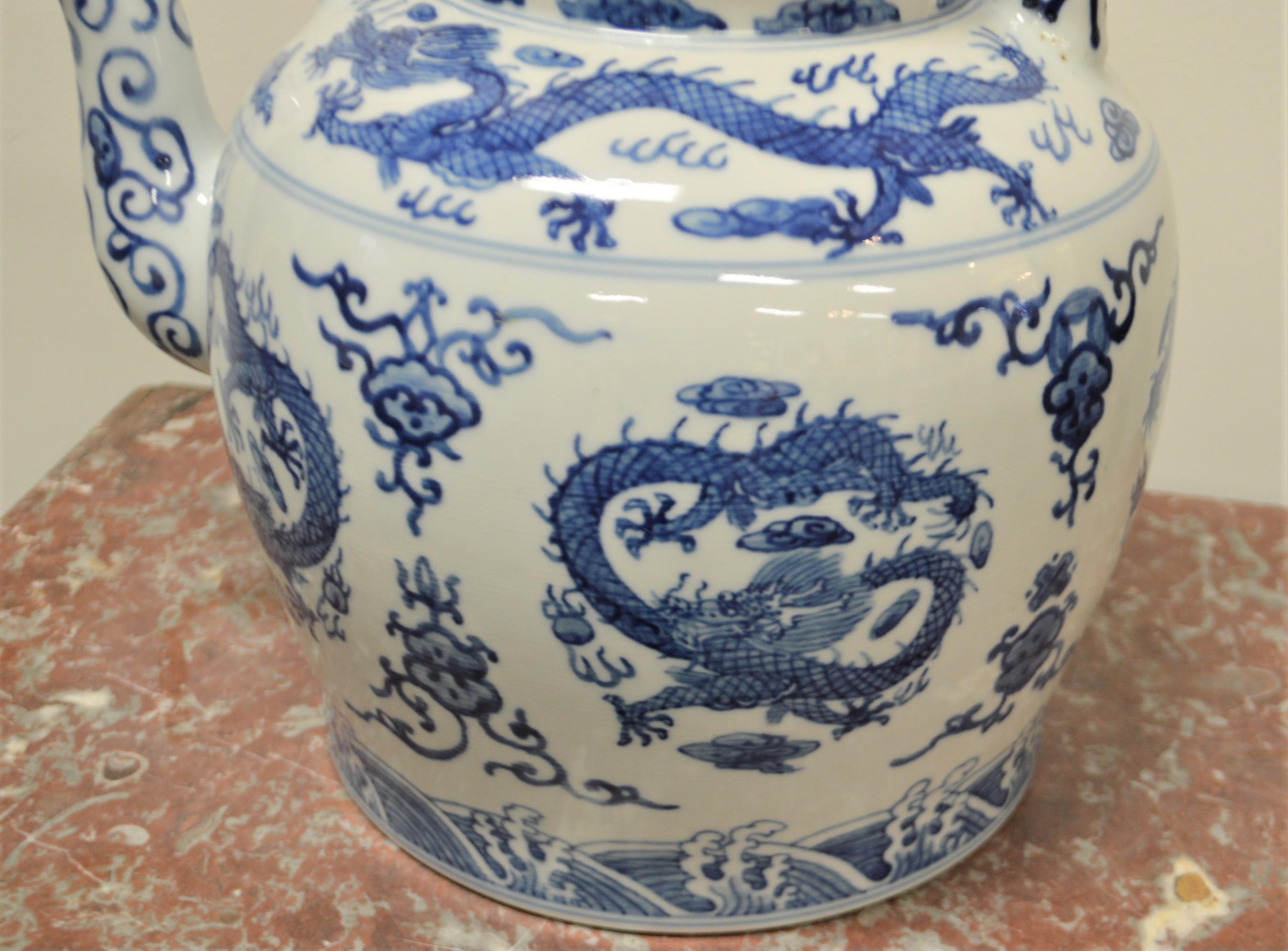 Painted Large Blue and White Decorative Chinese Porcelain Tea Pot with Dragon Design