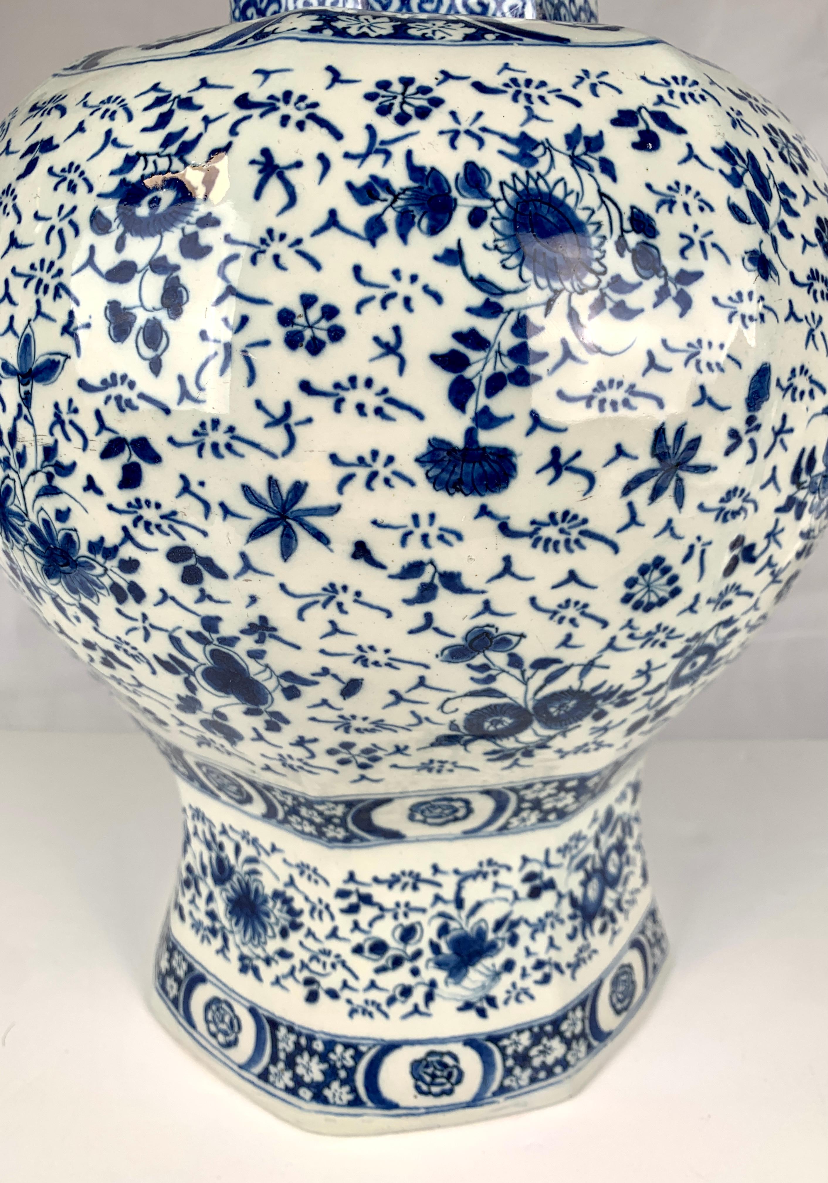 Large Blue and White Dutch Delft Vase 18th Century, Circa 1770 In Excellent Condition In Katonah, NY