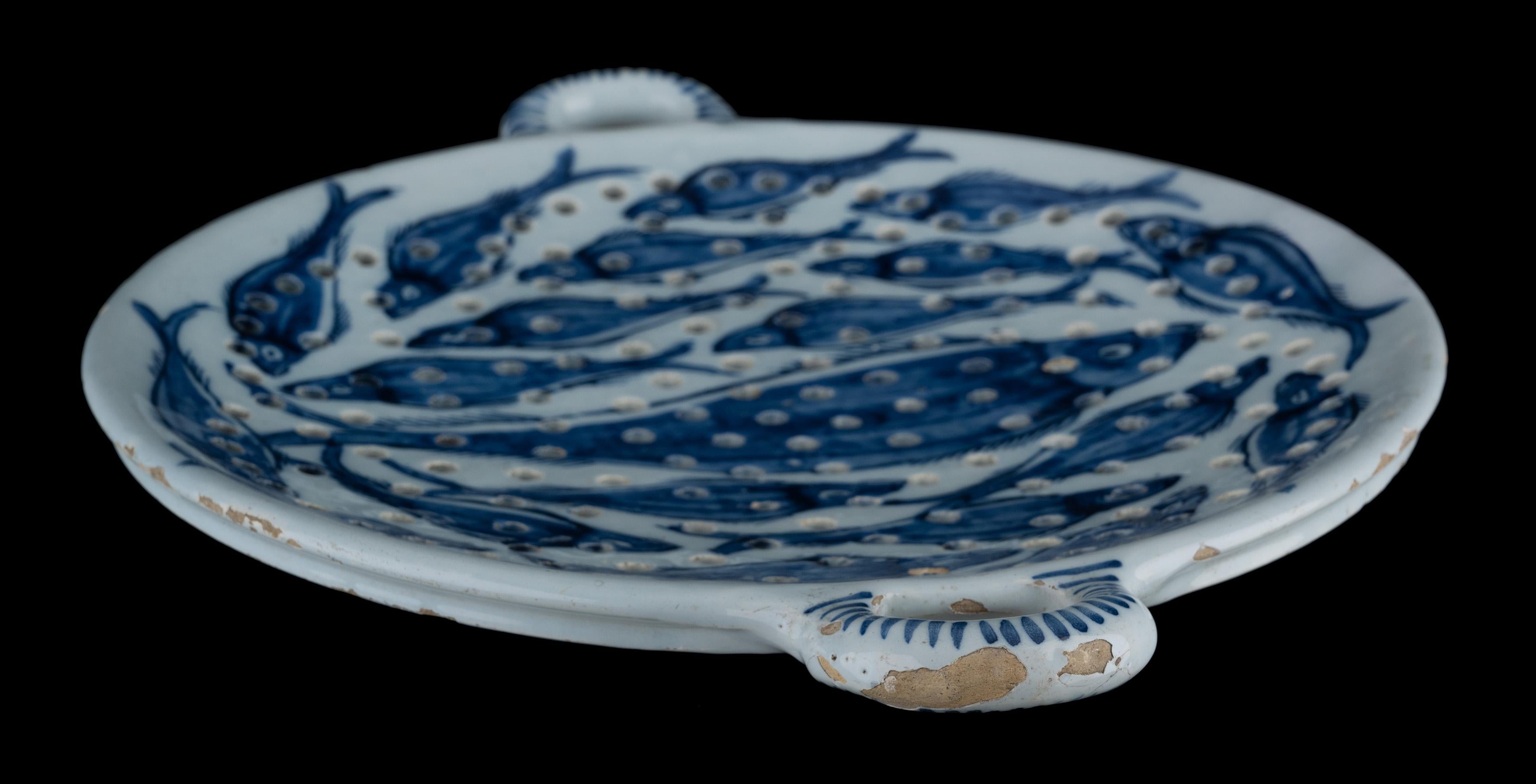 Ceramic Large blue and white fish colander Delft, 1725-1750 For Sale