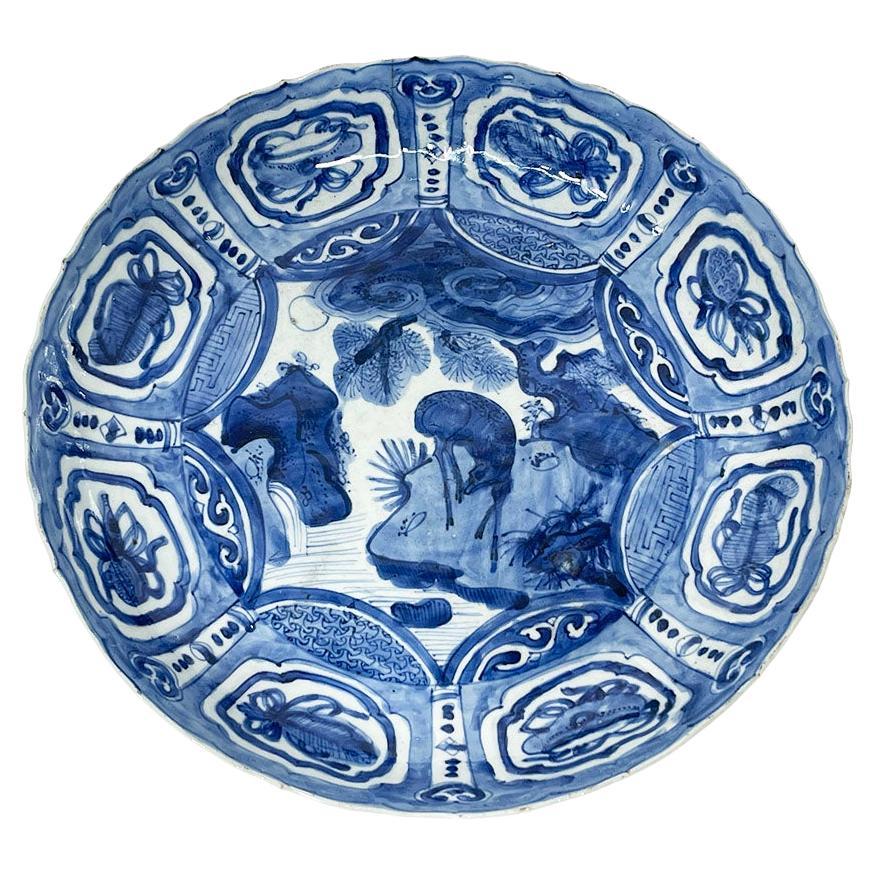 Large Blue and White "Kraak" porcelain charger, 17th Century For Sale