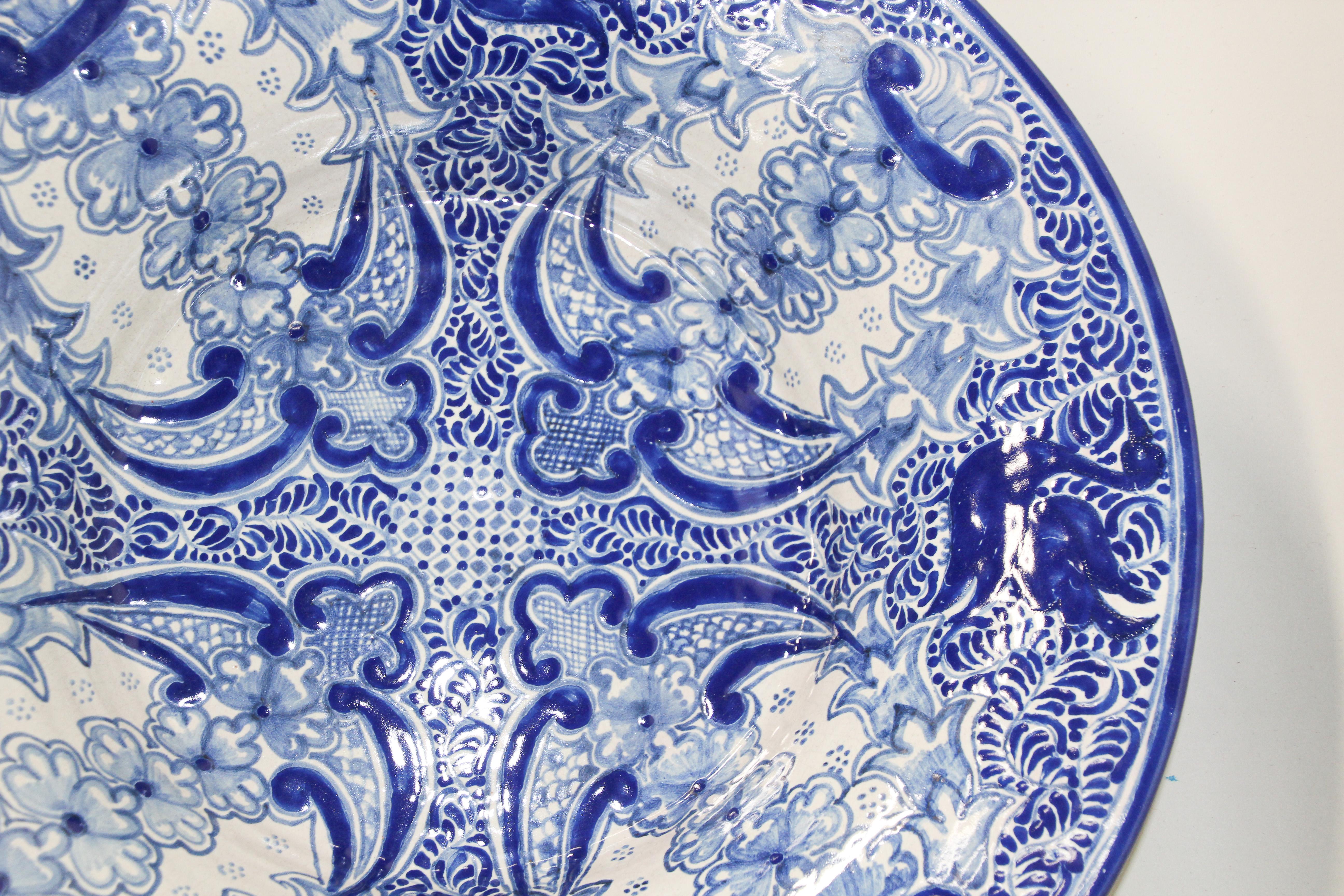 Large Blue and White Mexican Talavera Glazed Ceramic Bowl 4