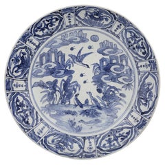 Antique Large Blue And White Swatow Charger, Late Ming Era(17th century)