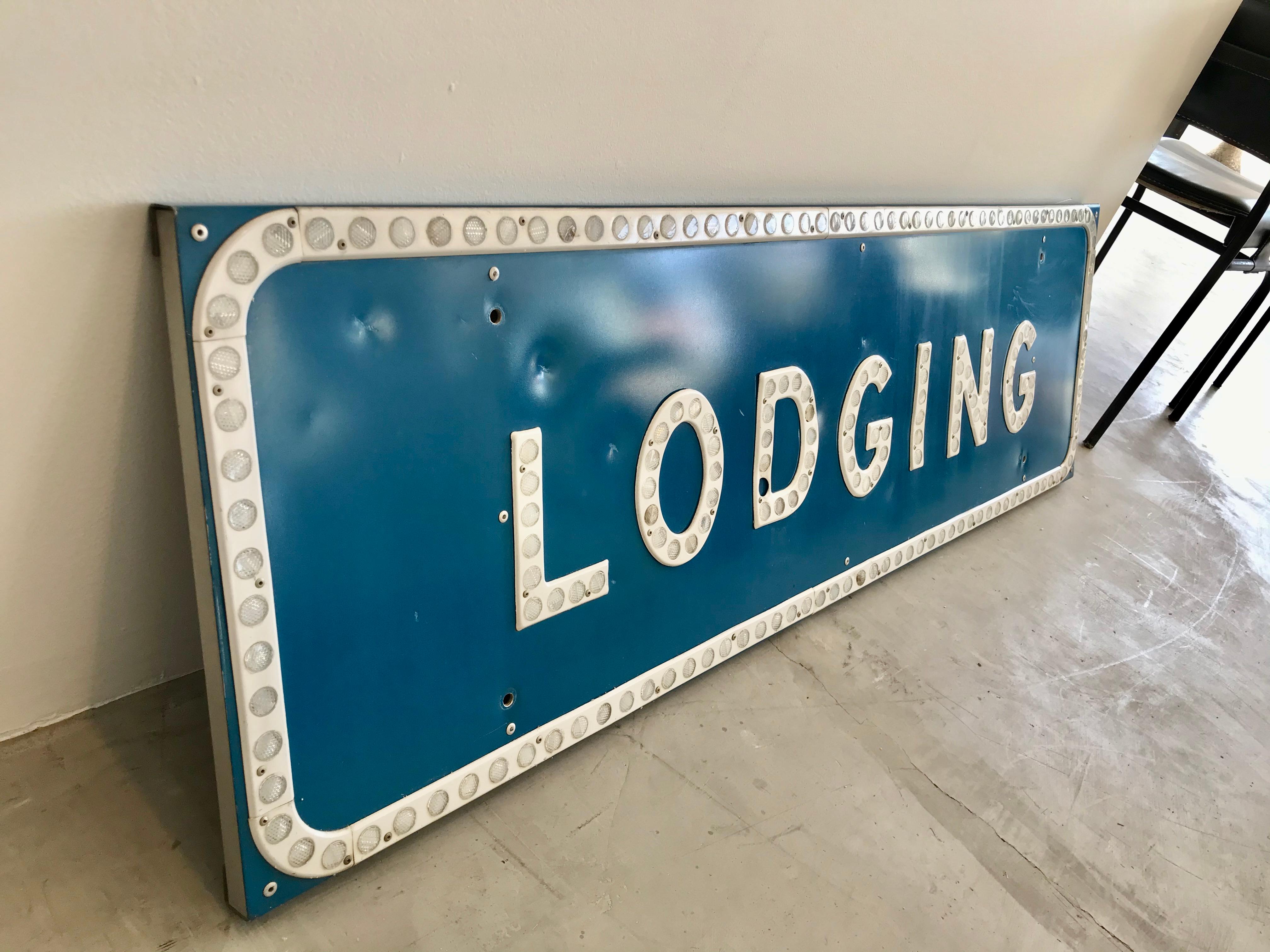 lodging road sign
