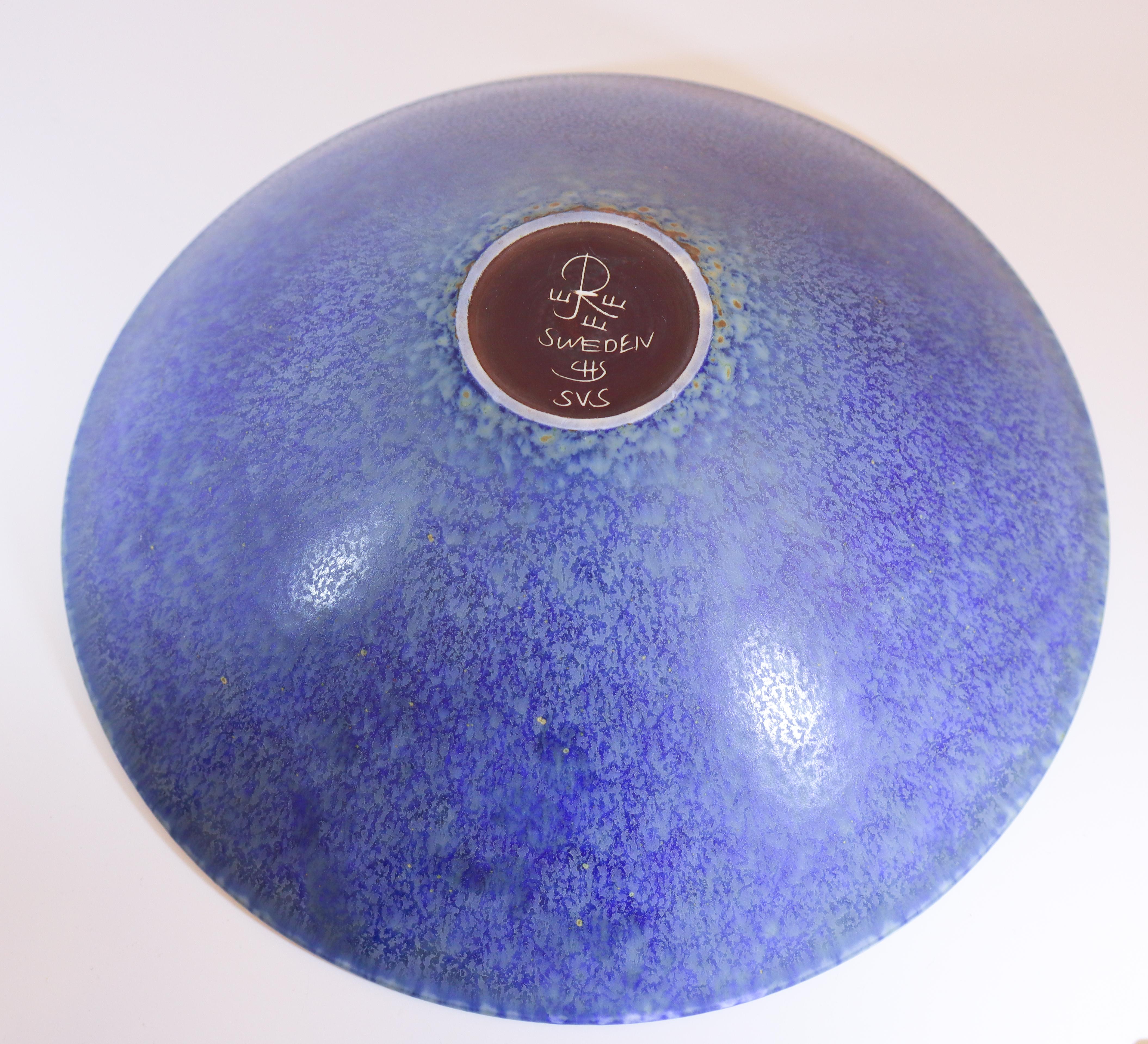 Ciotola grande in ceramica blu - Carl-Harry Stålhane - Rörstrand - Anni '50 In condizioni ottime in vendita a Stockholm, SE