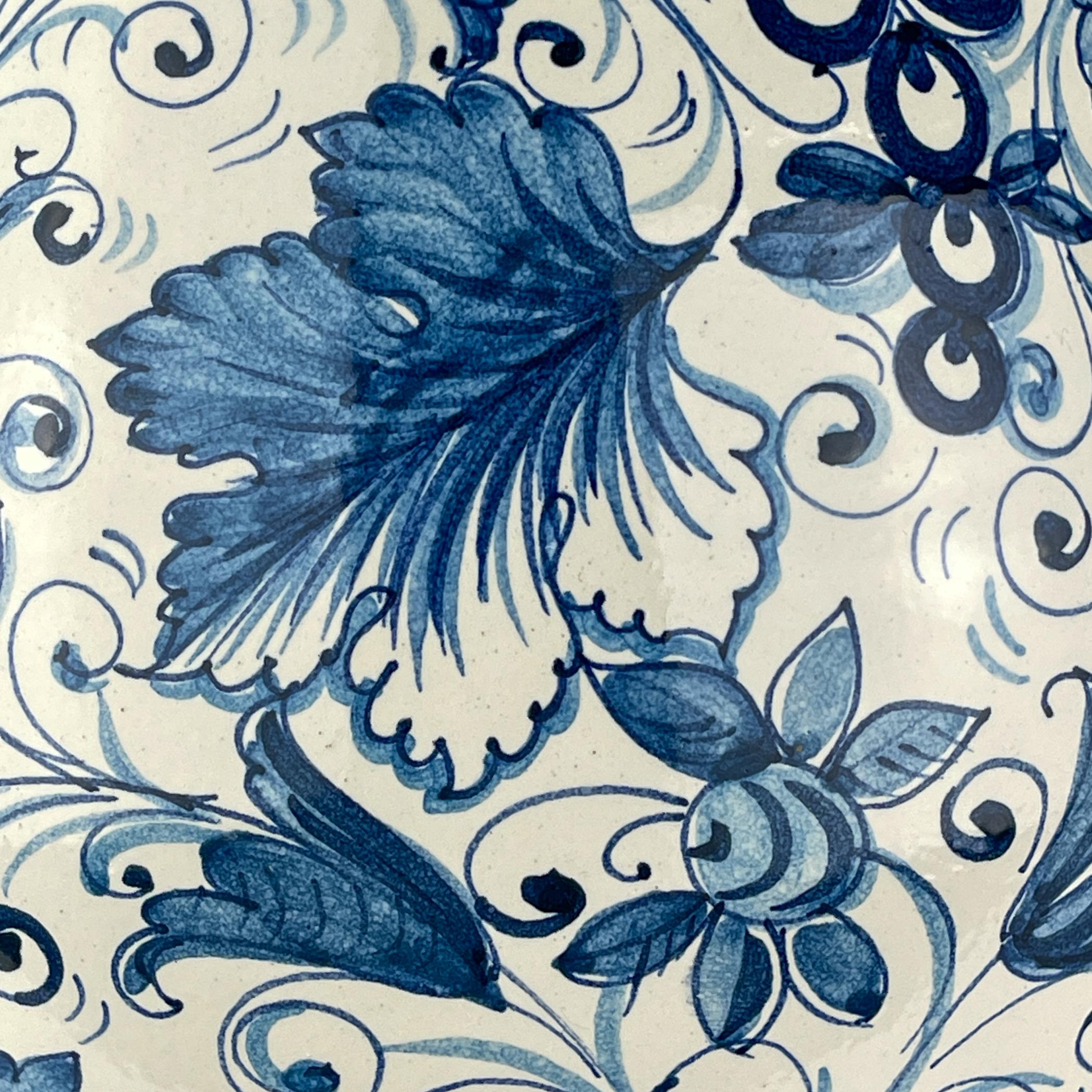 Gran jarrón de cerámica azul de IMA de Montelupo Florentino, Italia años 80 en venta 6
