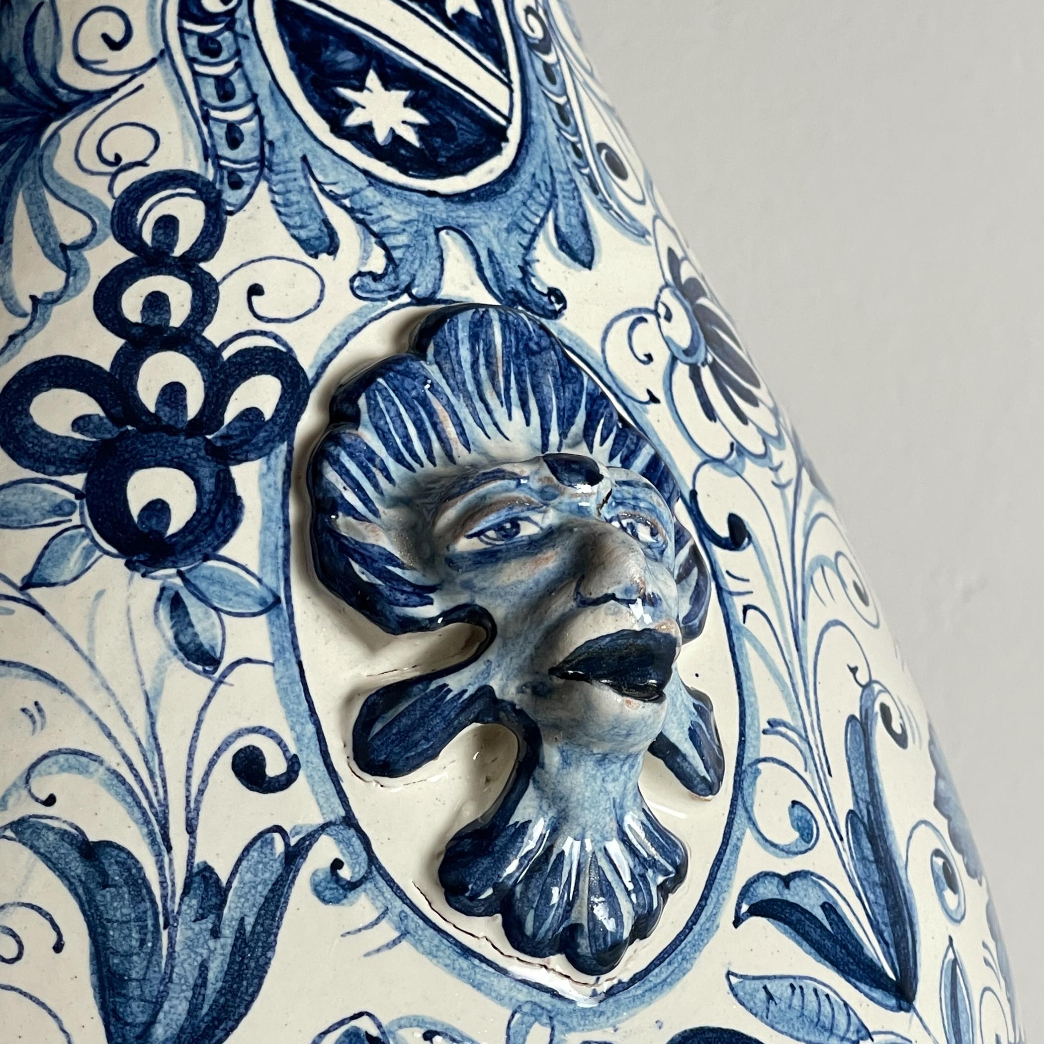 Gran jarrón de cerámica azul de IMA de Montelupo Florentino, Italia años 80 en venta 9