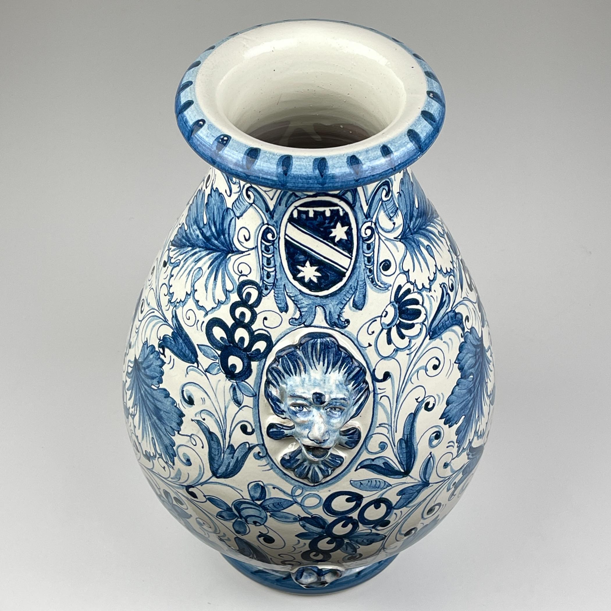 Gran jarrón de cerámica azul de IMA de Montelupo Florentino, Italia años 80 Moderno de mediados de siglo en venta