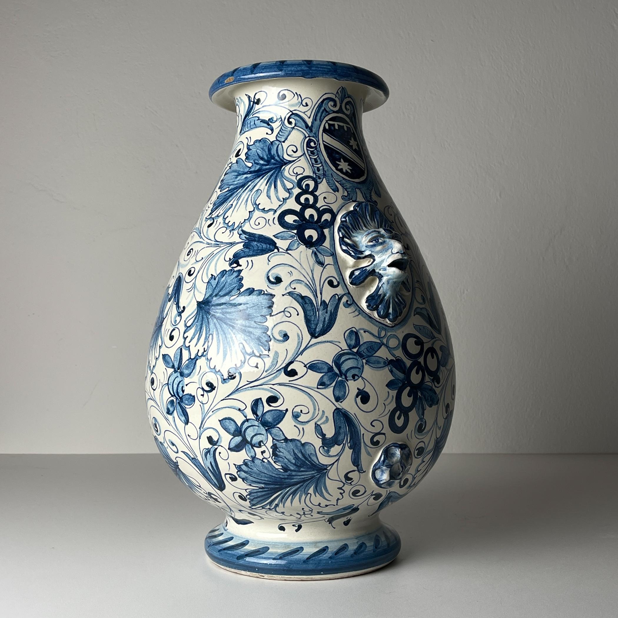Gran jarrón de cerámica azul de IMA de Montelupo Florentino, Italia años 80 Cerámico en venta