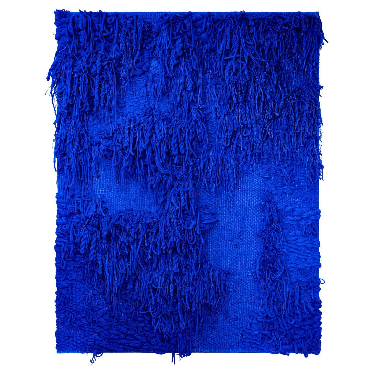 Tapisserie contemporaine bleue, teinte et tissée à la main par Katja Beckman
