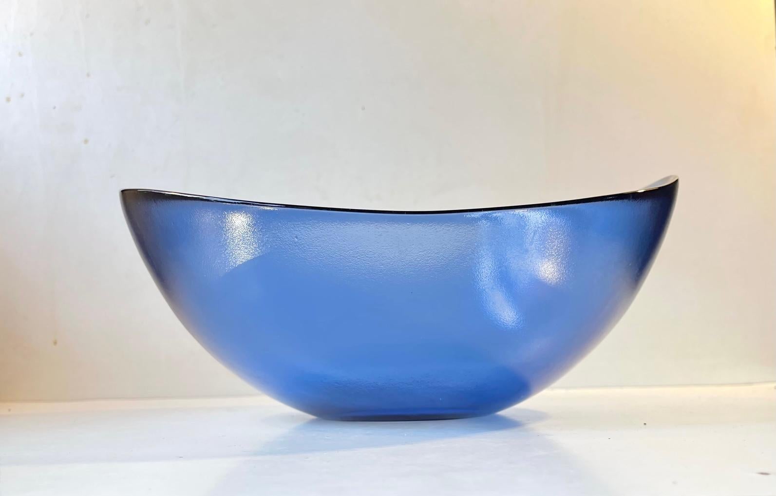 Modern Large Blue Glass Bowl by Per Lütken for Holmegaard, 1980s For Sale