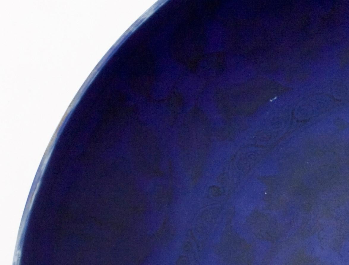 Asia orientale Grande e raro piatto blu smaltato 