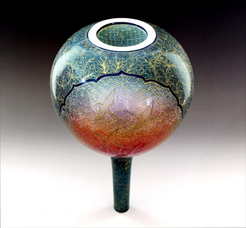 Hand-Painted Japanese Contemporary Green Red Gold Porcelain Vase by Master Artist For Sale