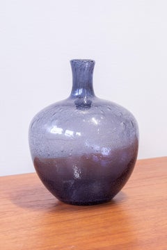 Grande vaso blu in vetro soffiato a mano di Erik Höglund, Kosta 1950