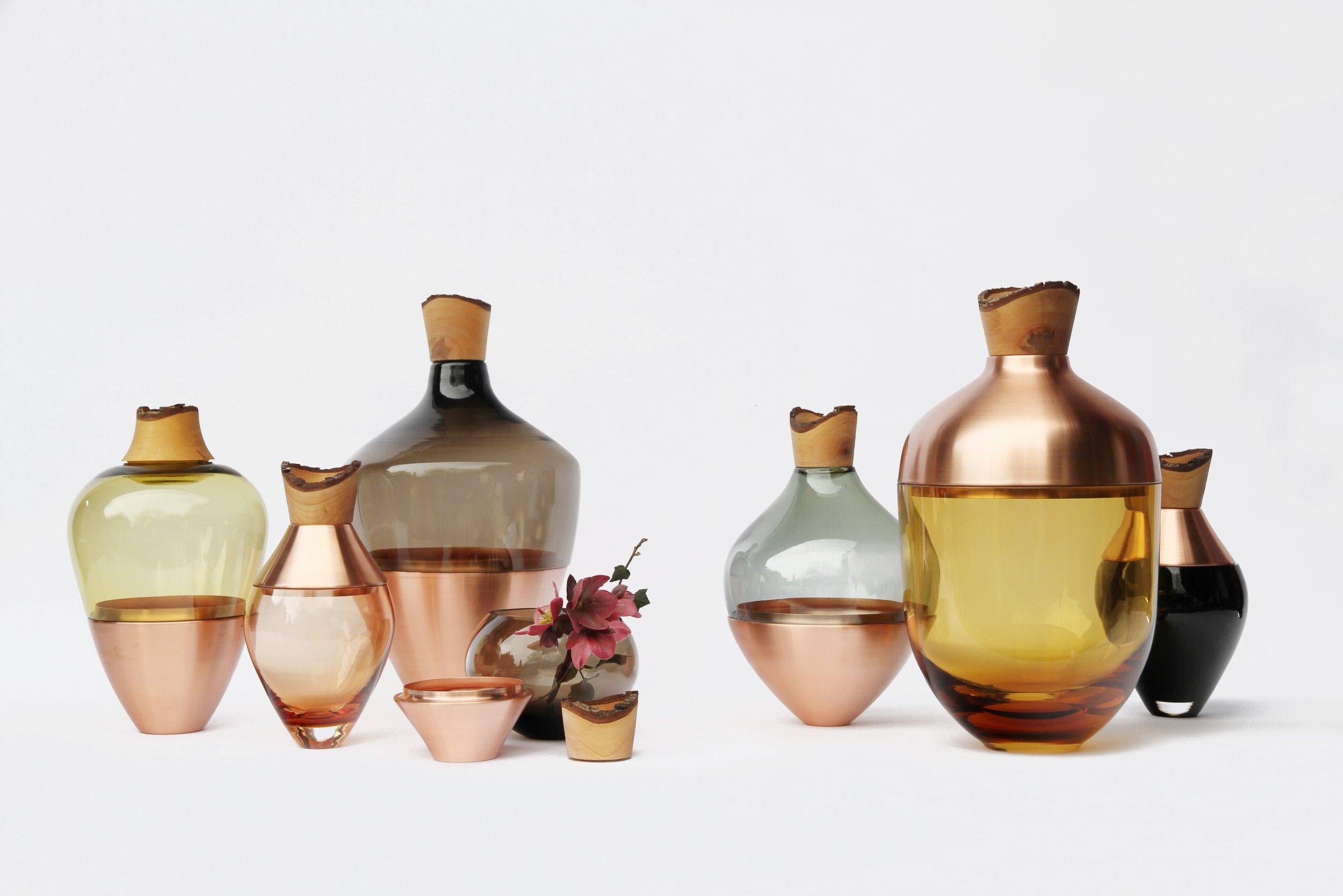 XXI secolo e contemporaneo Grande vaso blu India I, Pia Wüstenberg in vendita