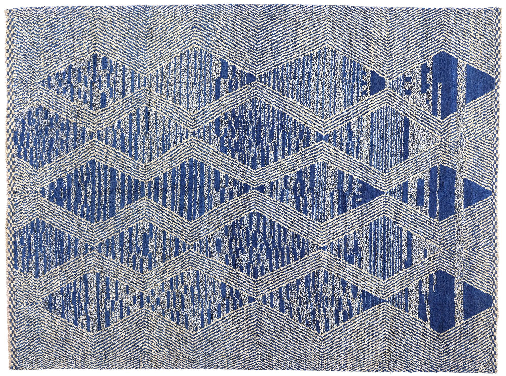 Grand tapis bleu moderne marocain, le déconstruitisme rencontre Cozy Nomad en vente 9