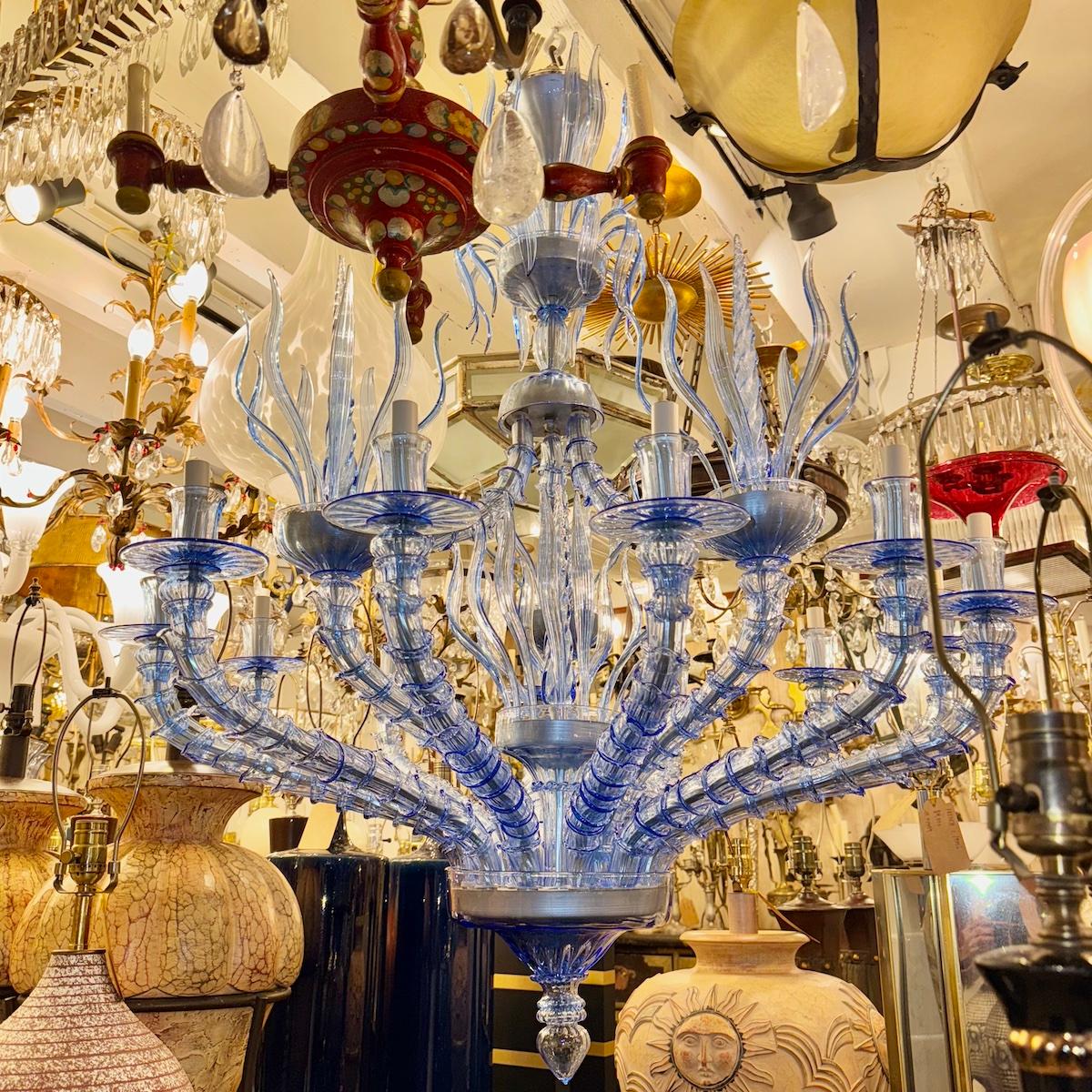 Grande lampadario di Murano blu in vendita 3