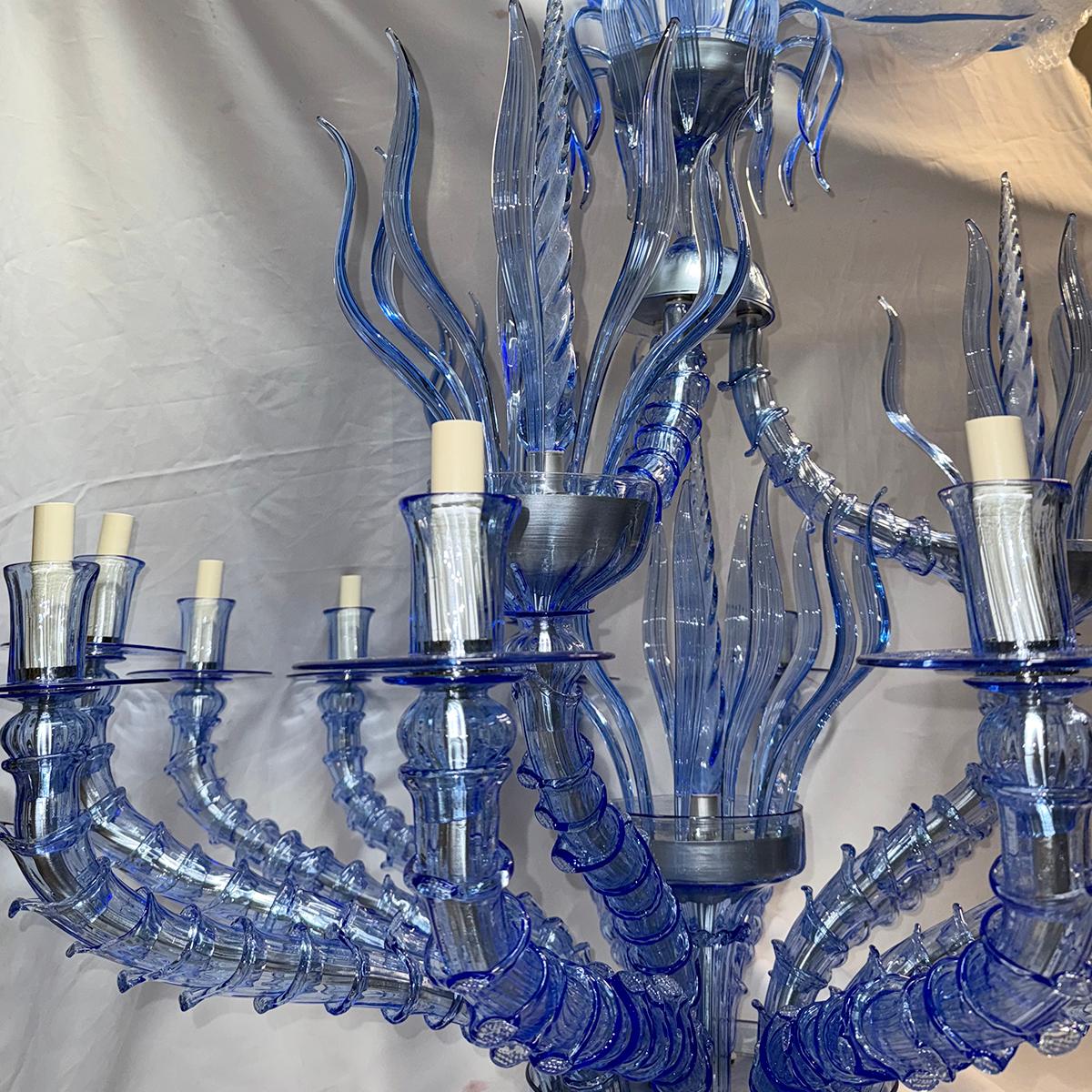 Grande lampadario di Murano blu In condizioni buone in vendita a New York, NY