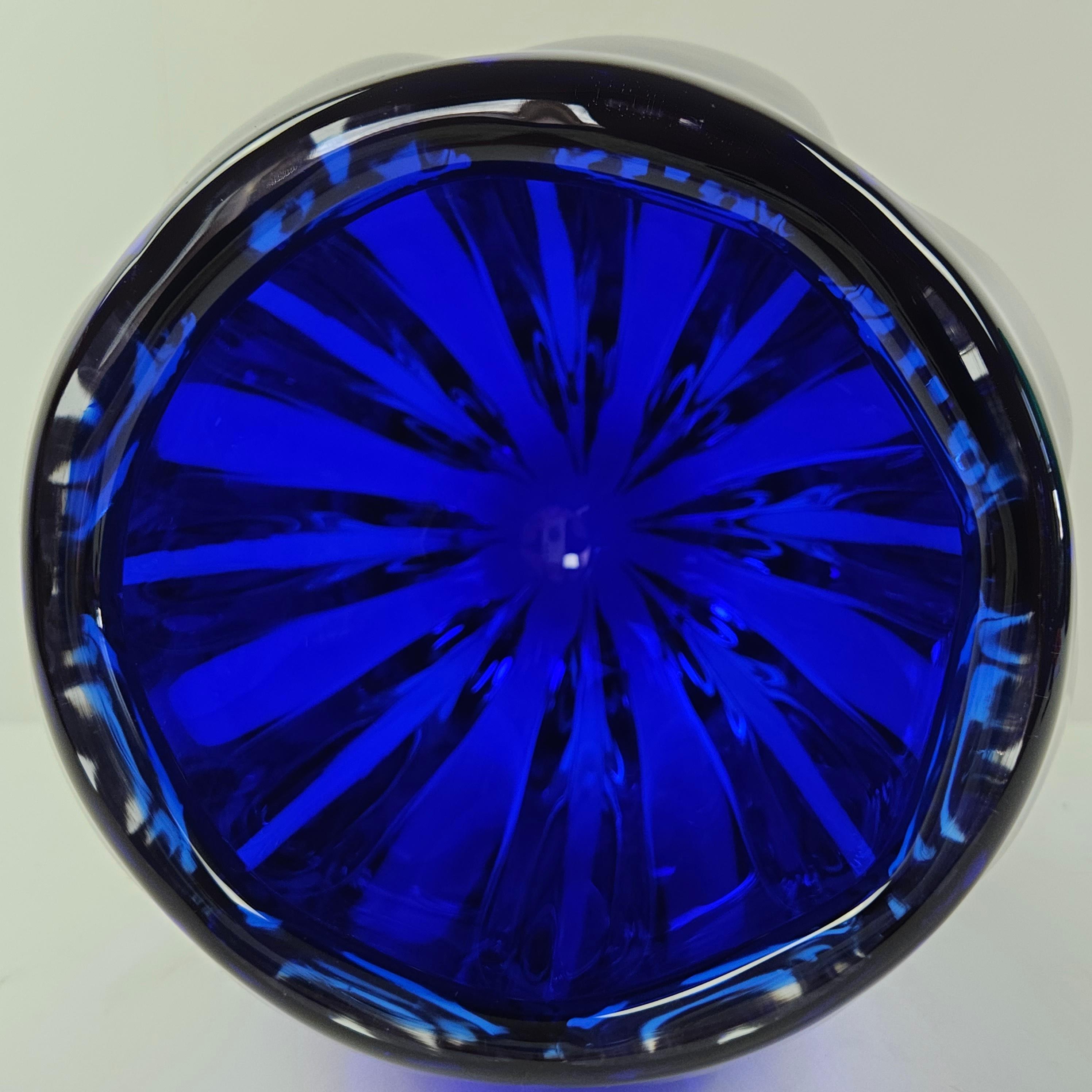 Large Blue Murano Glass Vase by Cenedese For Sale 4