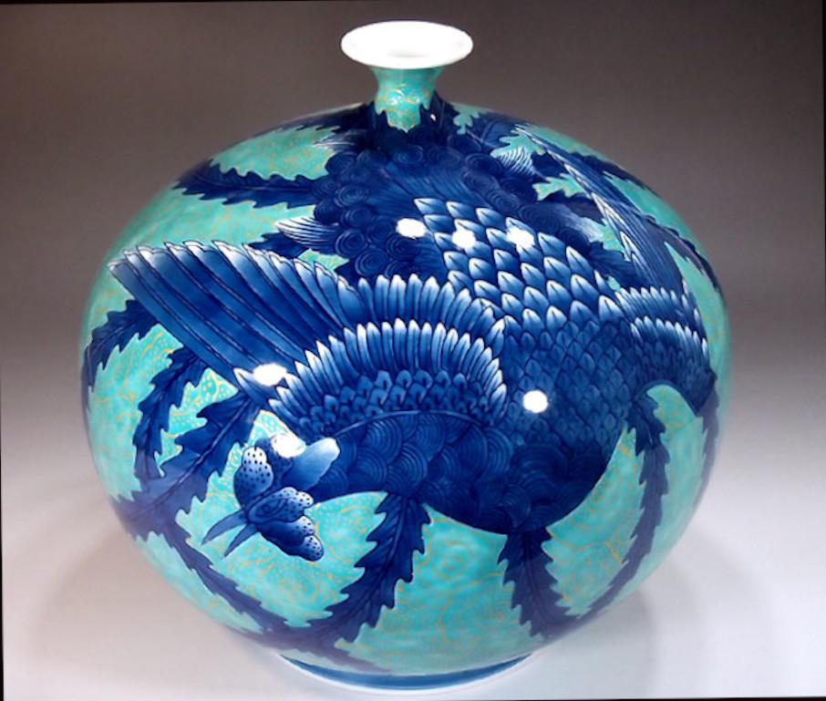 Zeitgenössische japanische blau-lila-goldene Porzellanvase von Meisterkünstler im Zustand „Neu“ im Angebot in Takarazuka, JP