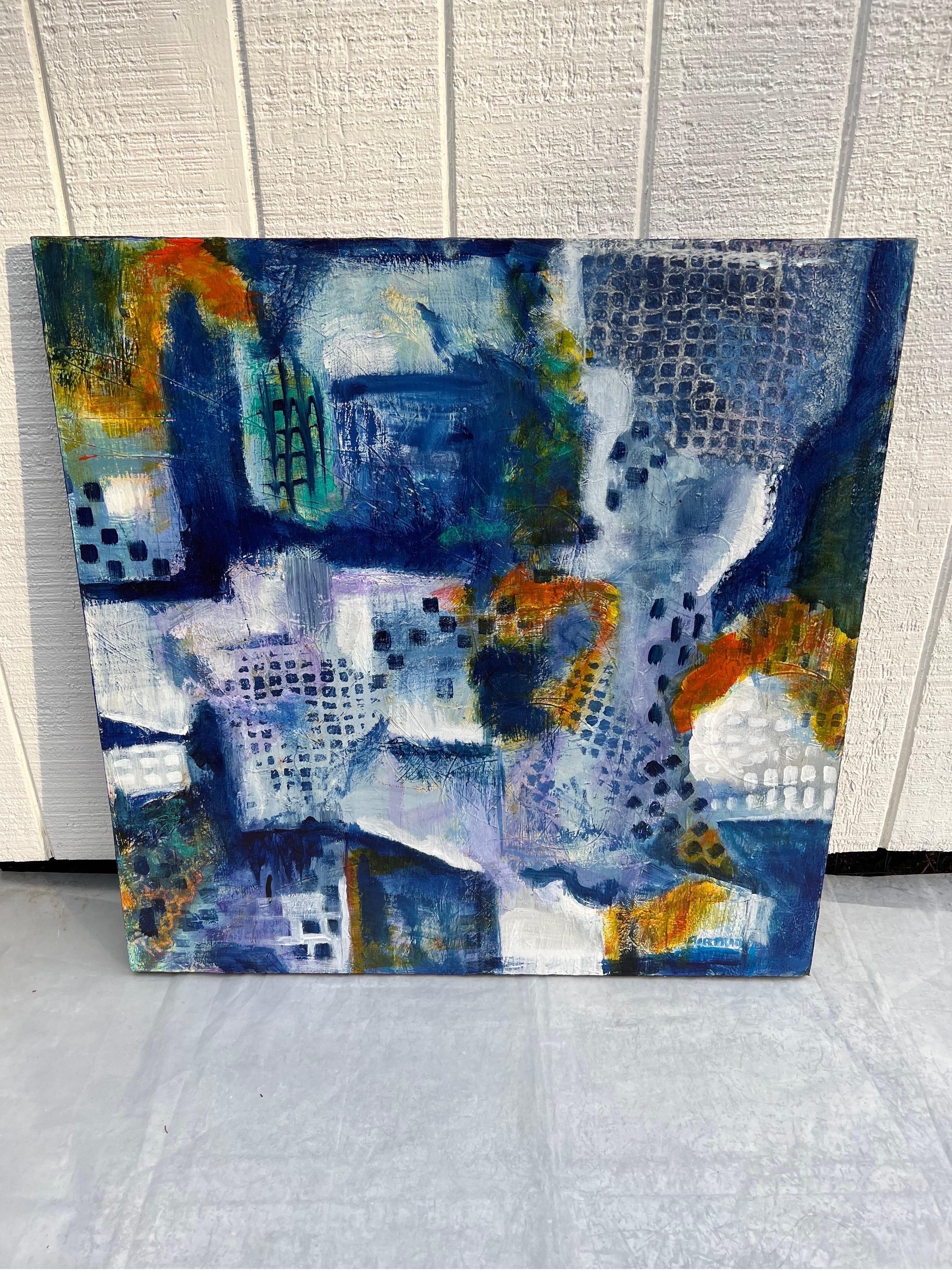 Großes blaues Quadrat Abstraktes Gemälde von Carol Bertrand 
Signatur des Künstlers auf Vorder- und Rückseite.
Carol Kuhlman Bertrand wuchs in Missouri auf und studierte Beschäftigungstherapie am Mount Mary College in Milwaukee WI. An der St. Thomas
