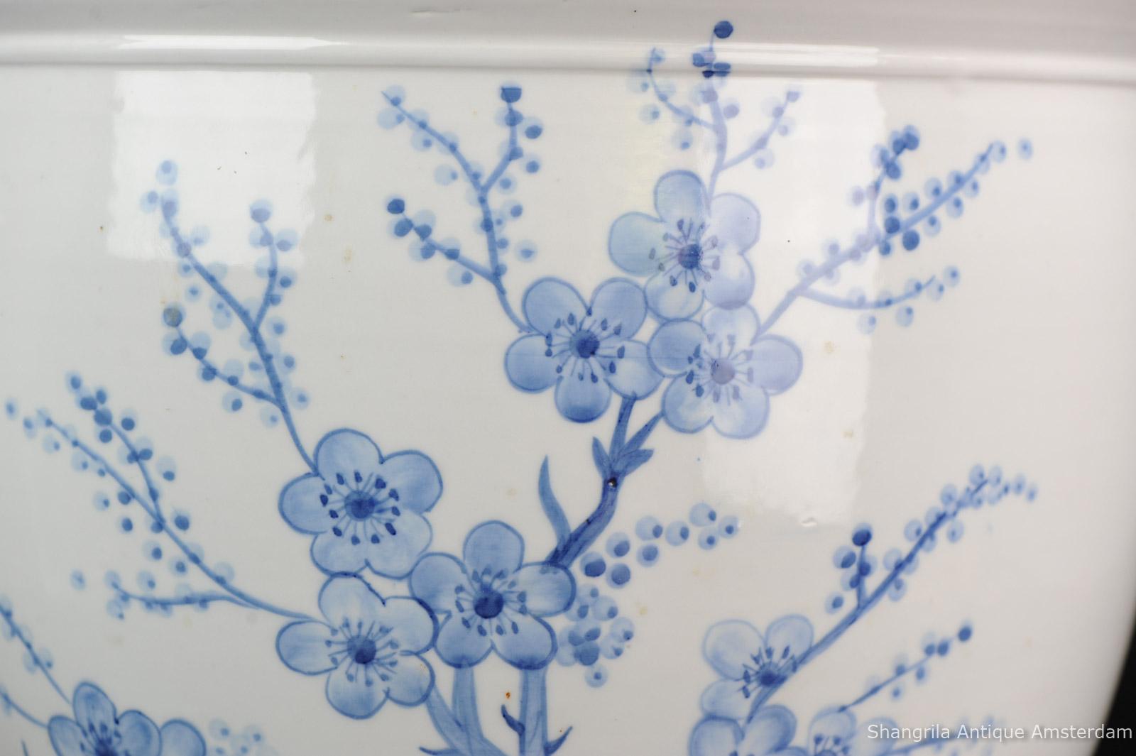 Large Blue White Chinese Porcelain Fishbowl Planter Flowers and Ducks China For Sale 1