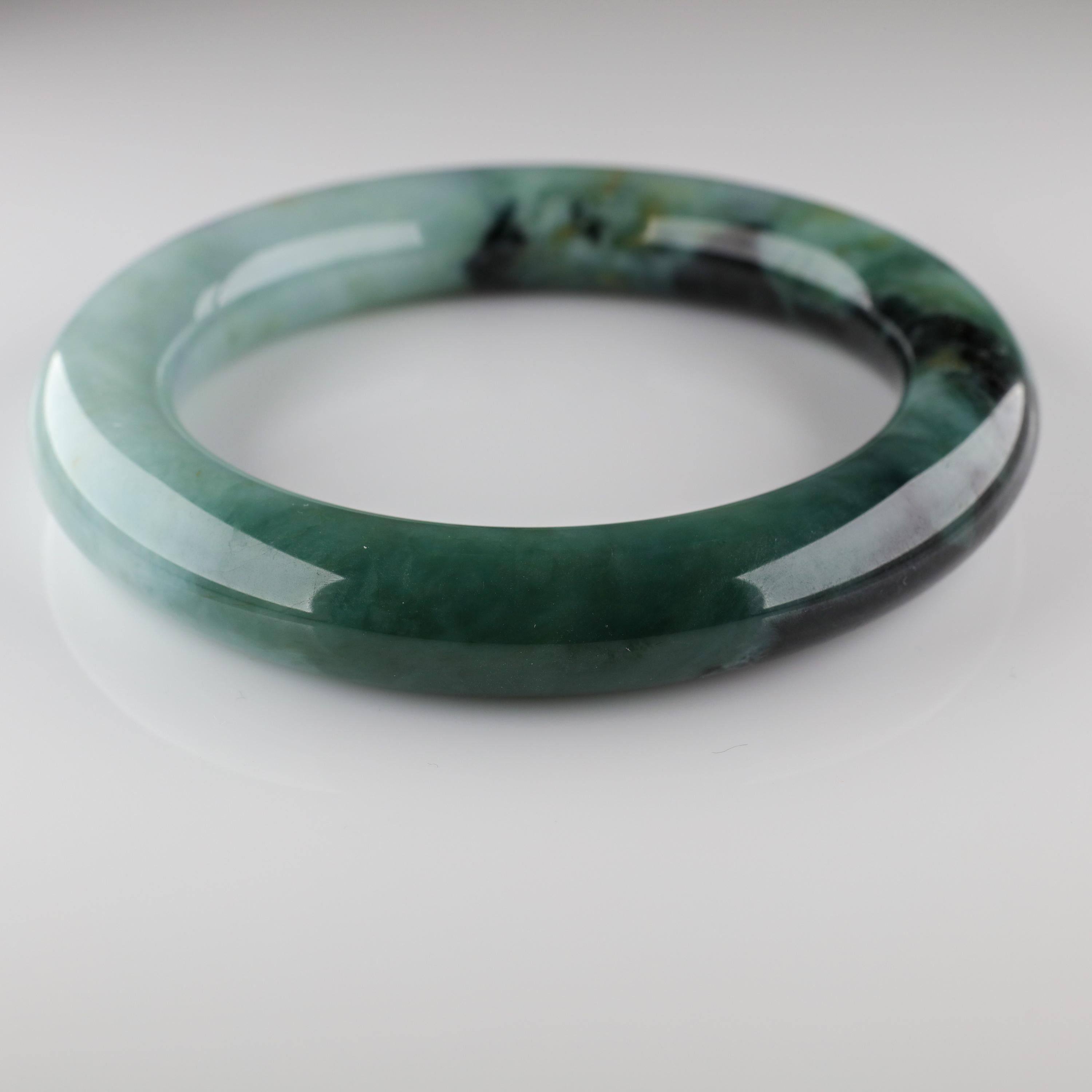 Large Blueish Green and Black Jade Bangle Certified Untreated In New Condition In Southbury, CT