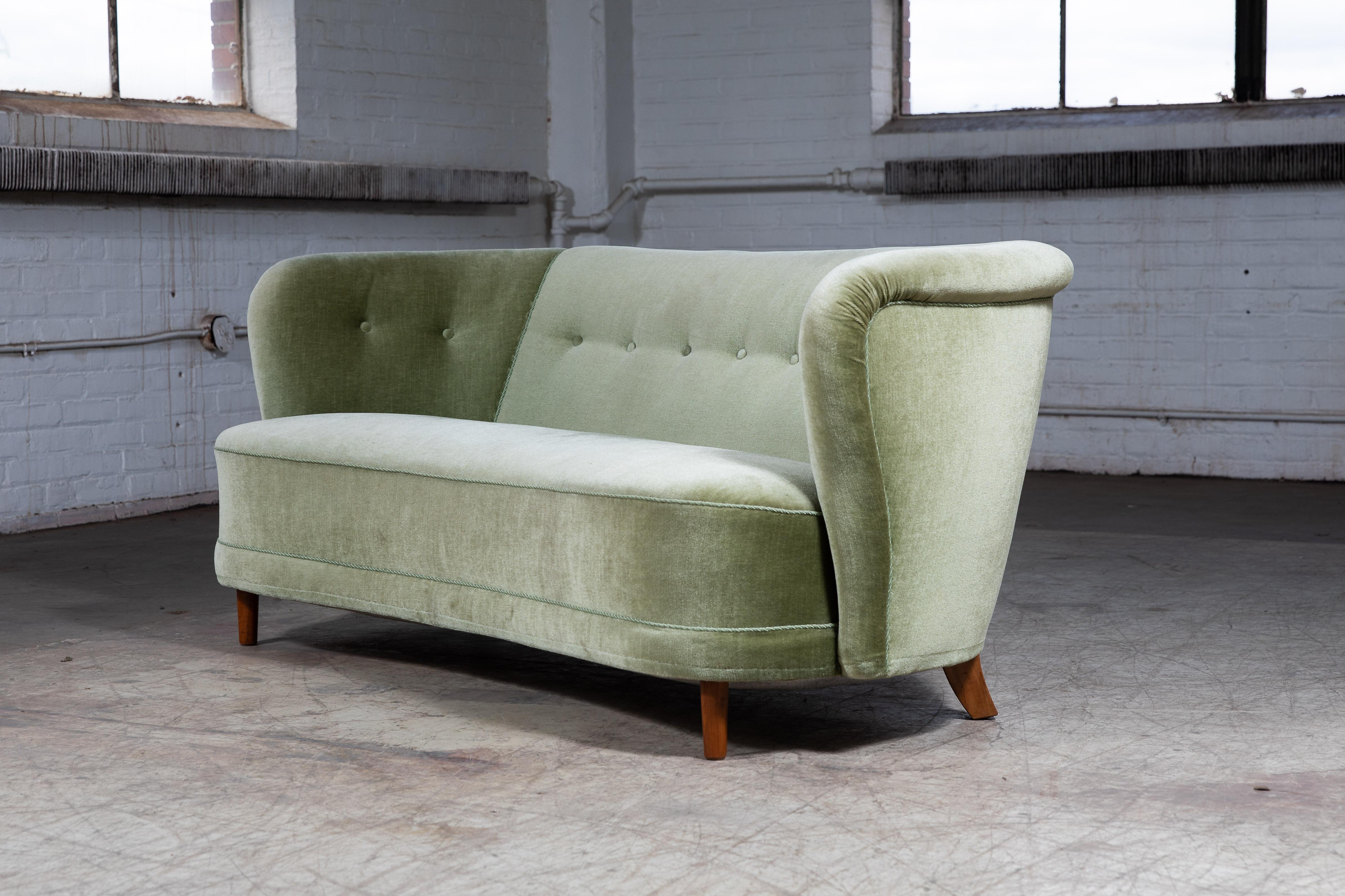 Mid-Century Modern Large Boesen Style Curved Sofa in Original Green Mohair Denmark, 1940s