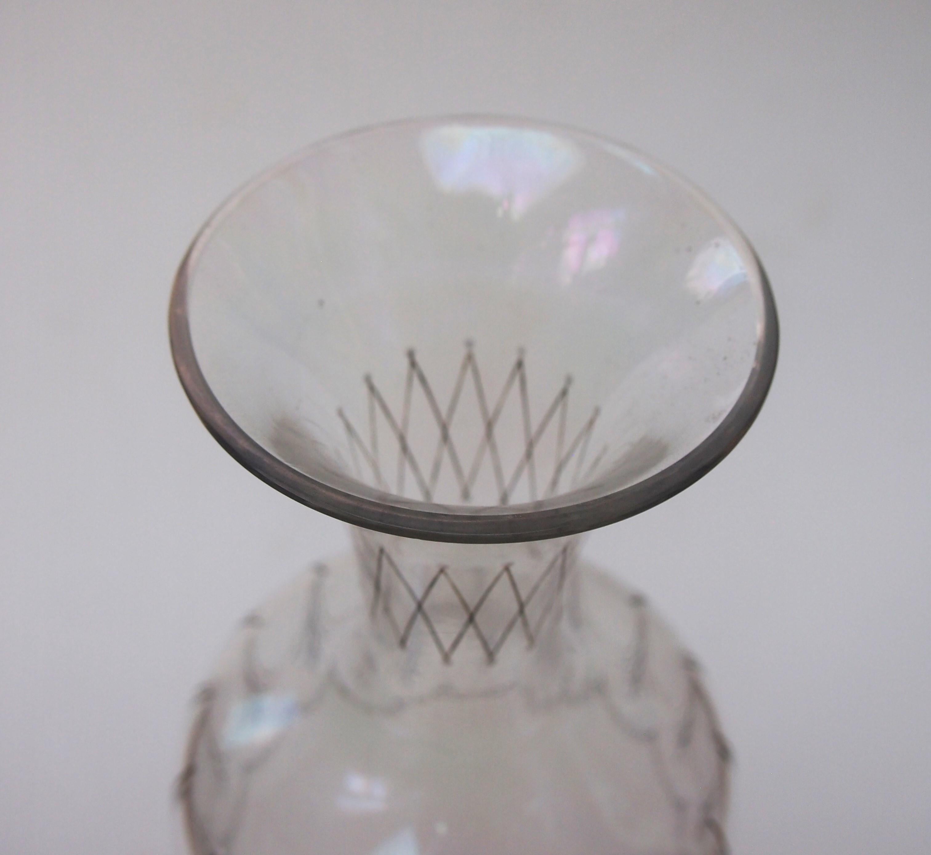 Large Bohemian Harrach Iridised Glatt Iris Pattern Glass Vase, for Lobmeyr 1875 In Good Condition For Sale In Worcester Park, GB
