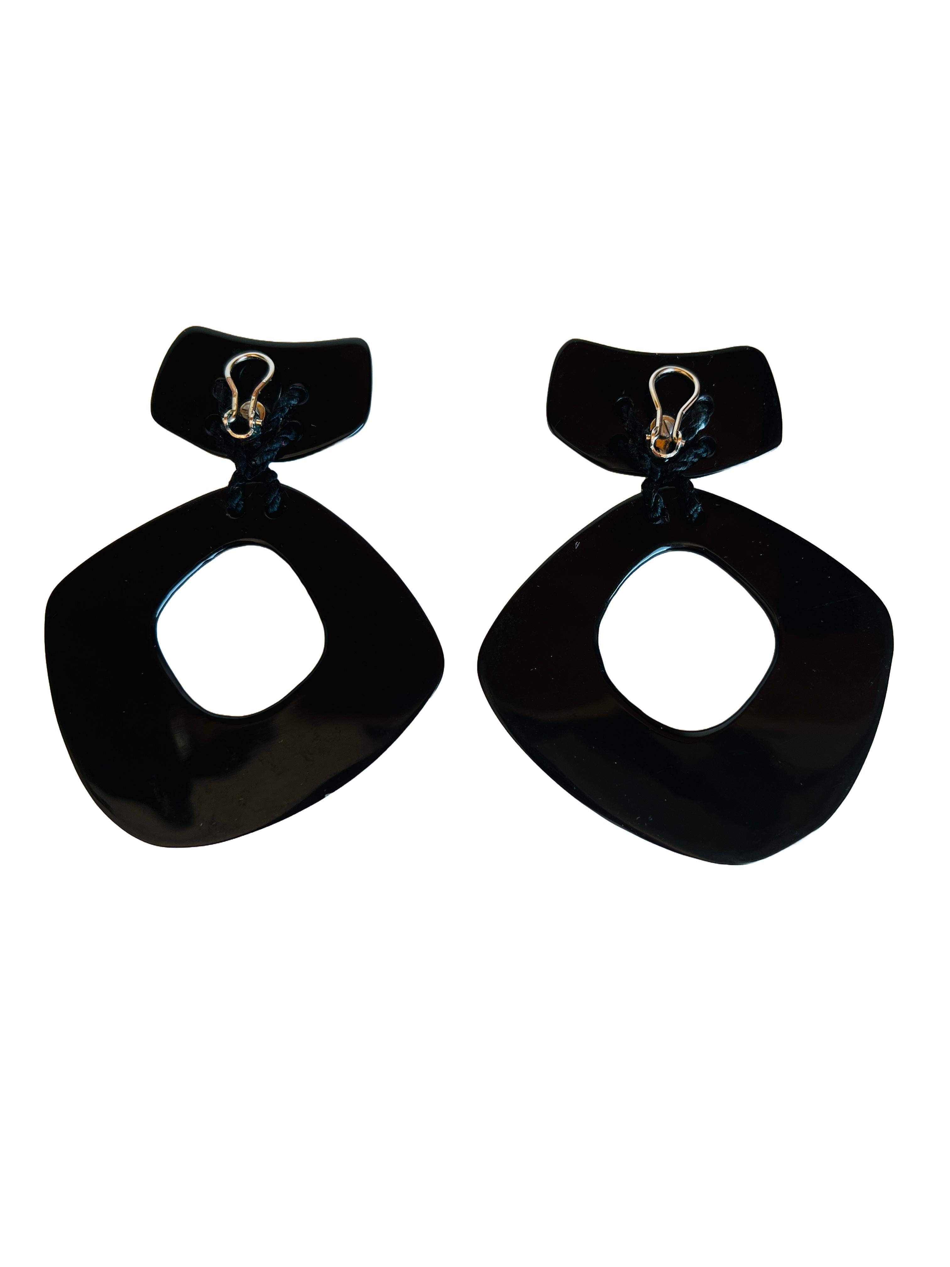 Large Bold 1980s Anne & Frank Vigneri Black Dangle Clip Hoop Earrings In Good Condition For Sale In Sausalito, CA