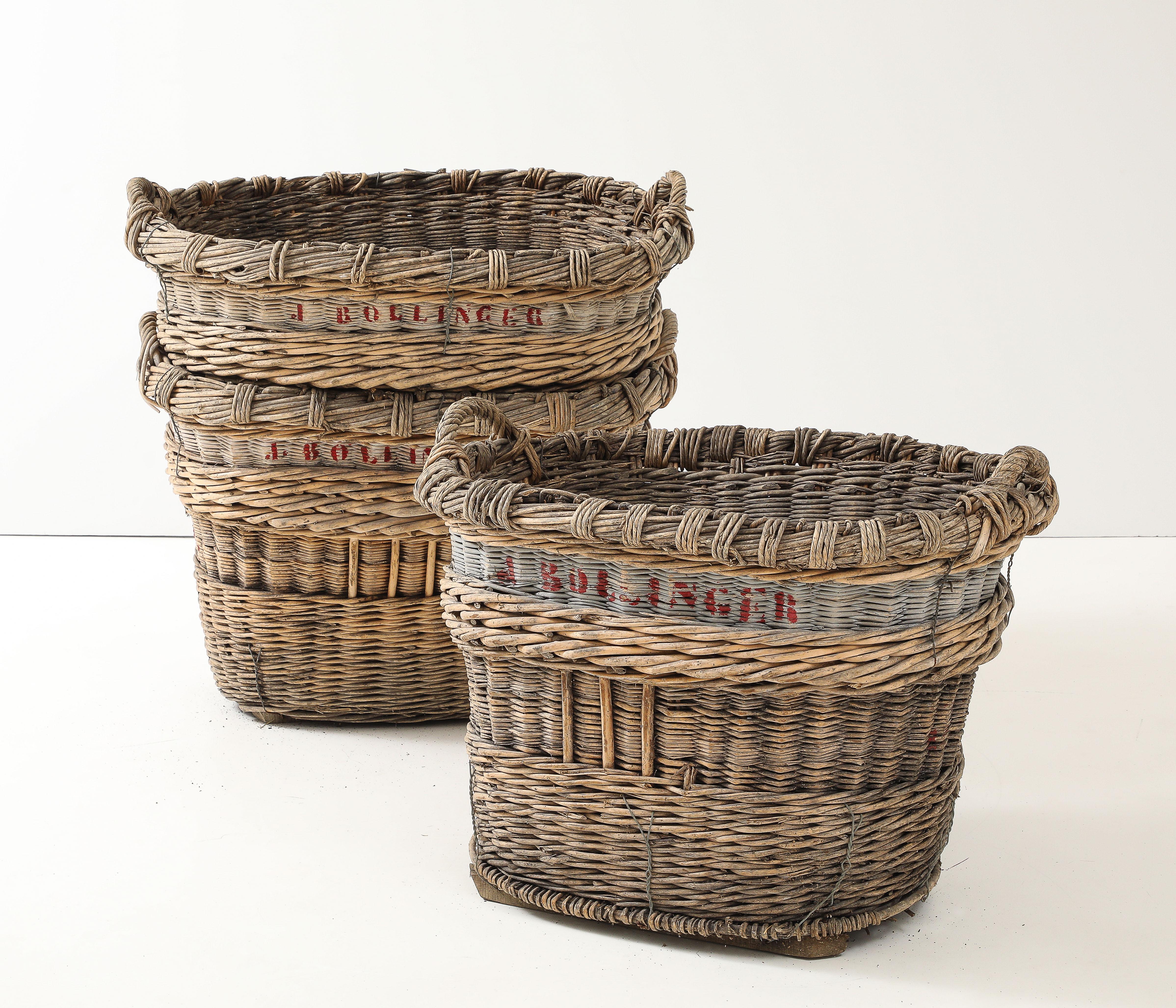 Provincial français Grande corbeille à vendange de champagne Bollinger, Reims, France, c.C. 1920-30 en vente
