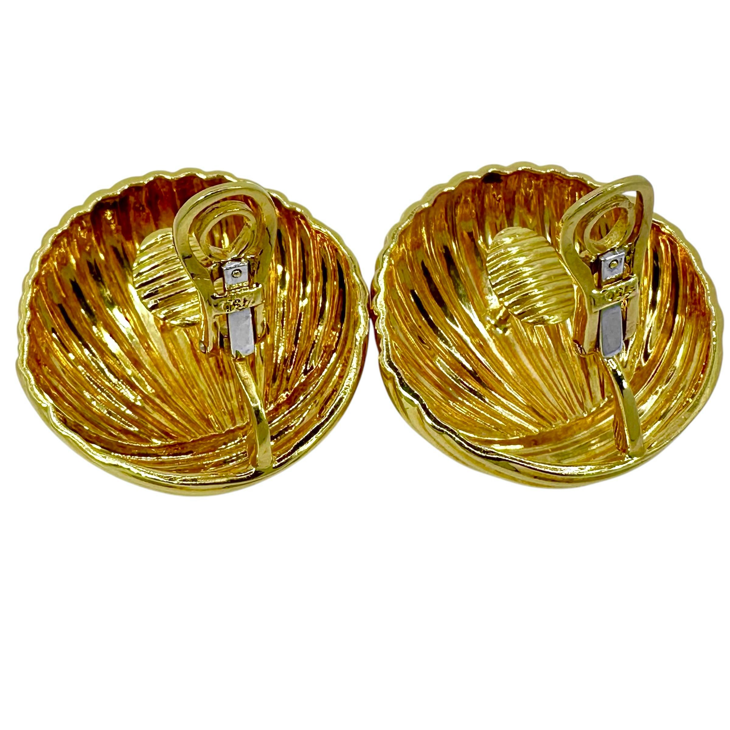 Women's Large Bombe Fluted 18K Yellow Gold Earrings by Charles Turi 1.25 Inch Diameter For Sale