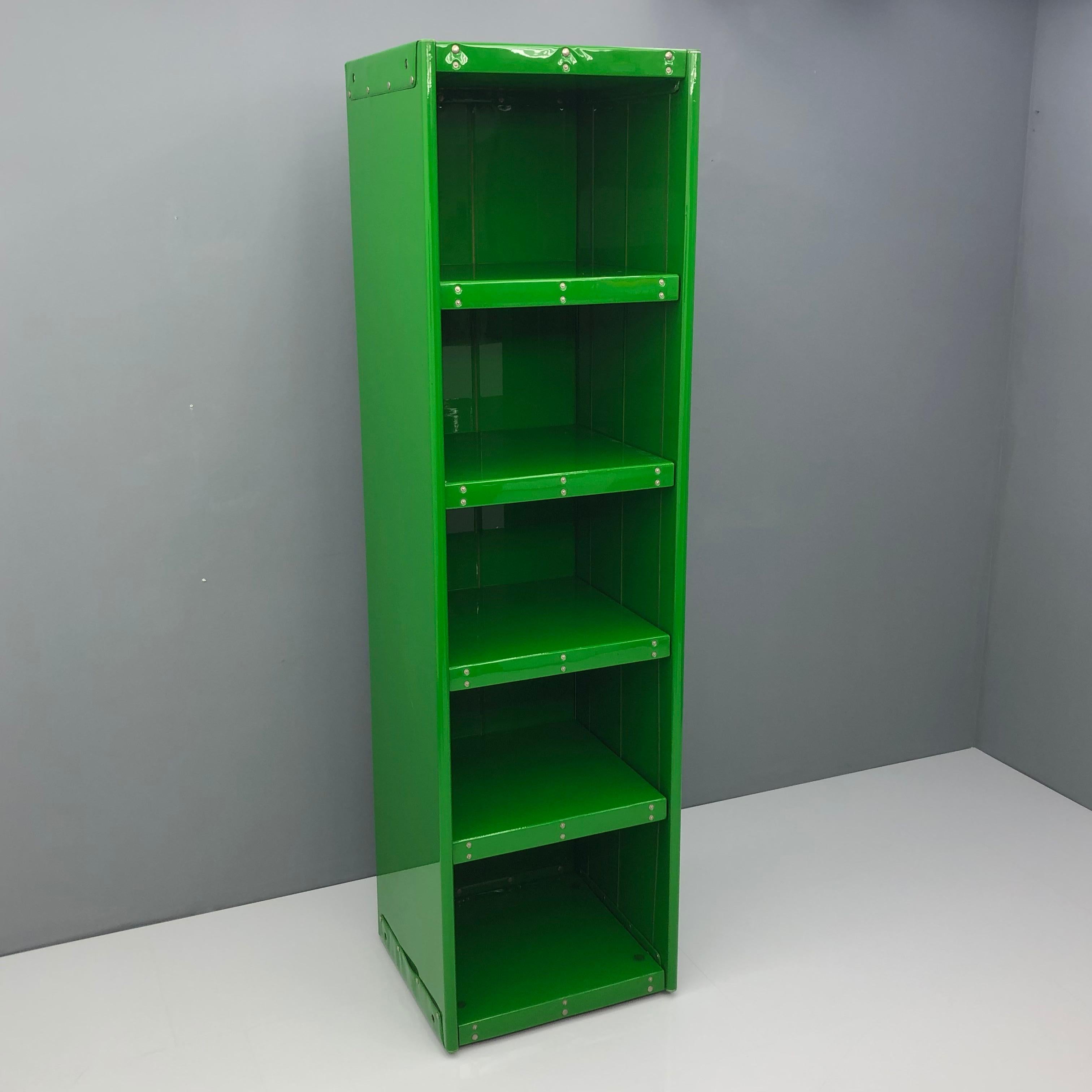 Large book case by Otto Zapf, InDesign Germany 1971:. 
Green Foil. The shelves are adjustable in height.

Very good condition.