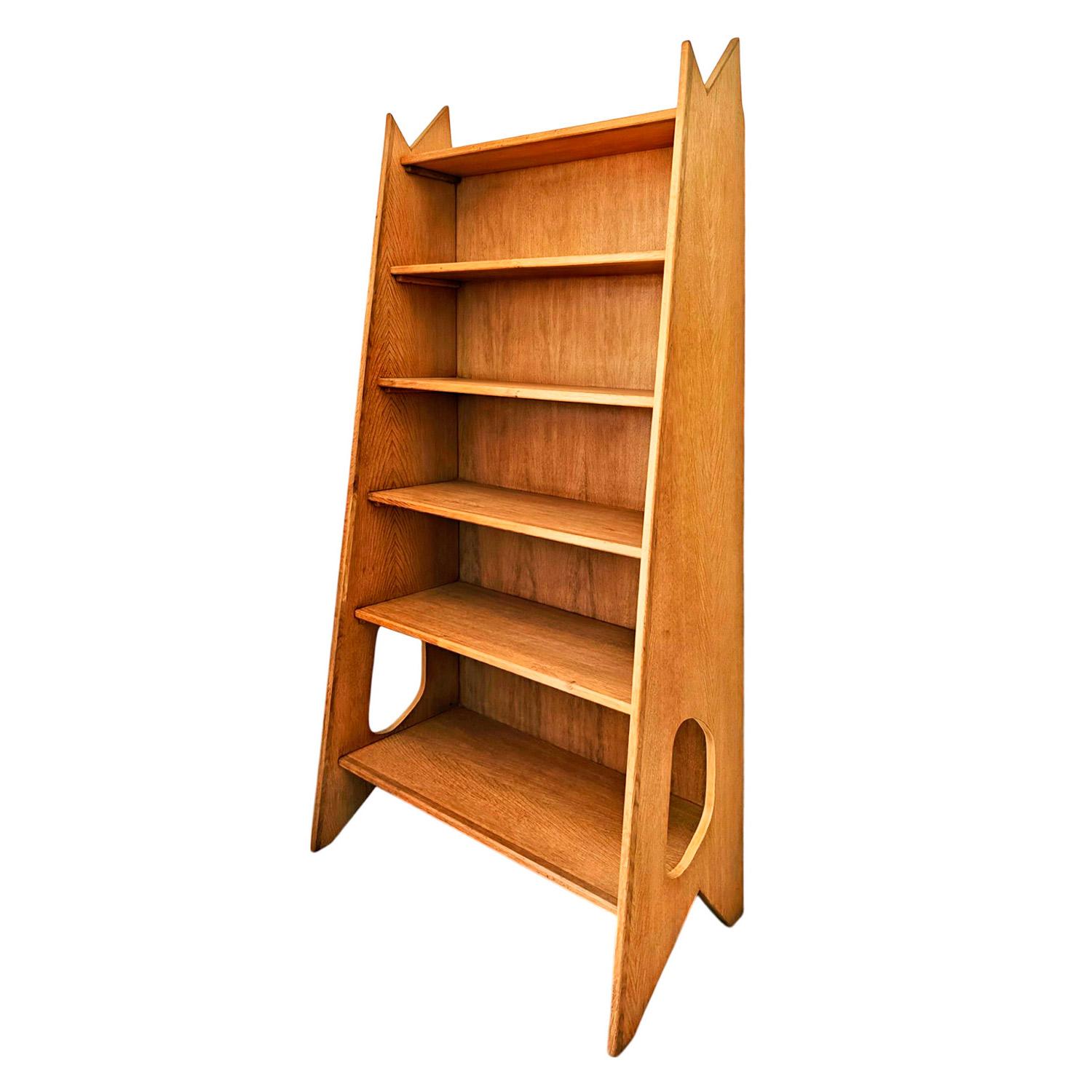 Mid-Century moderno Grande libreria di Pierre Cruège - Francia 1950 in vendita