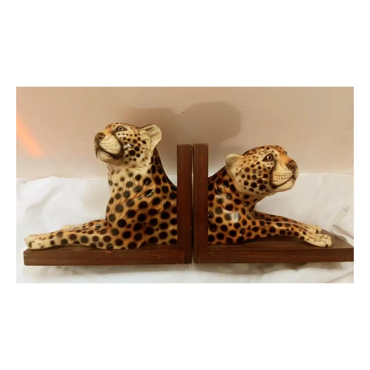Spanish Large Bookends Spectacular Ceramic or Porcelain in the shape of a leopard 50s