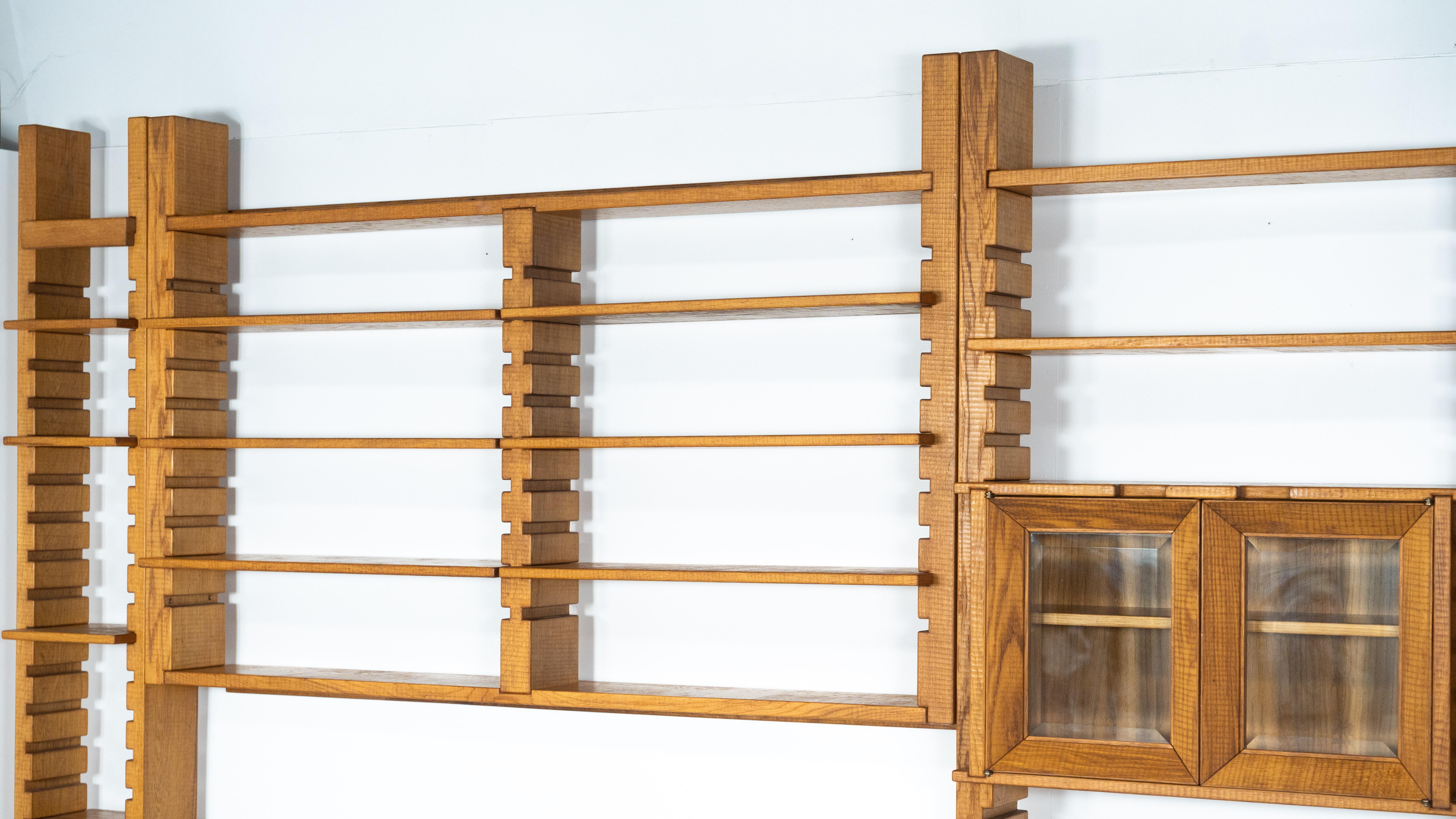 Fin du 20e siècle Grande bibliothèque avec banc par Guiseppe Rivadossi pour Officina Rivadossi, Italie en vente