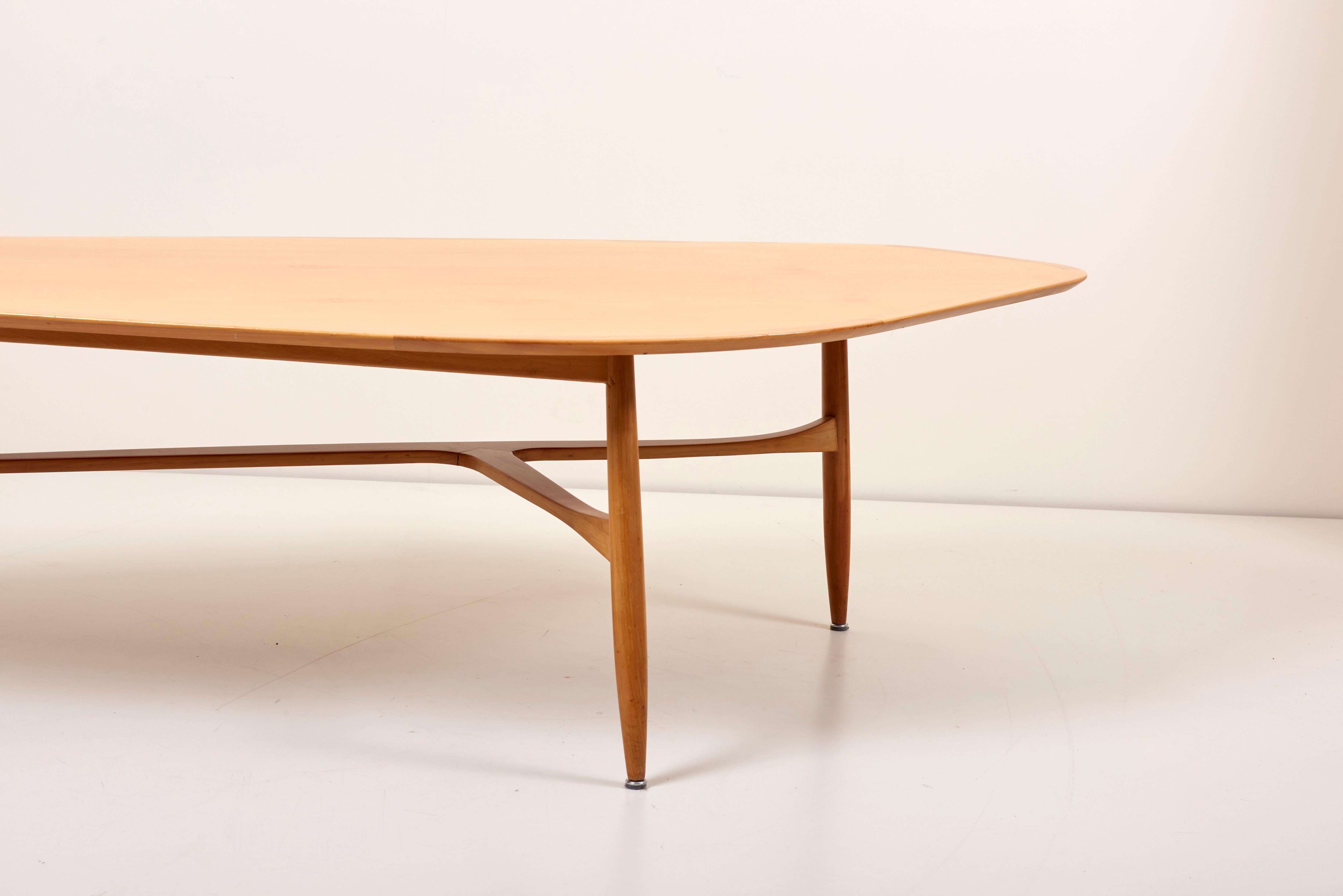 boomerang shaped coffee table