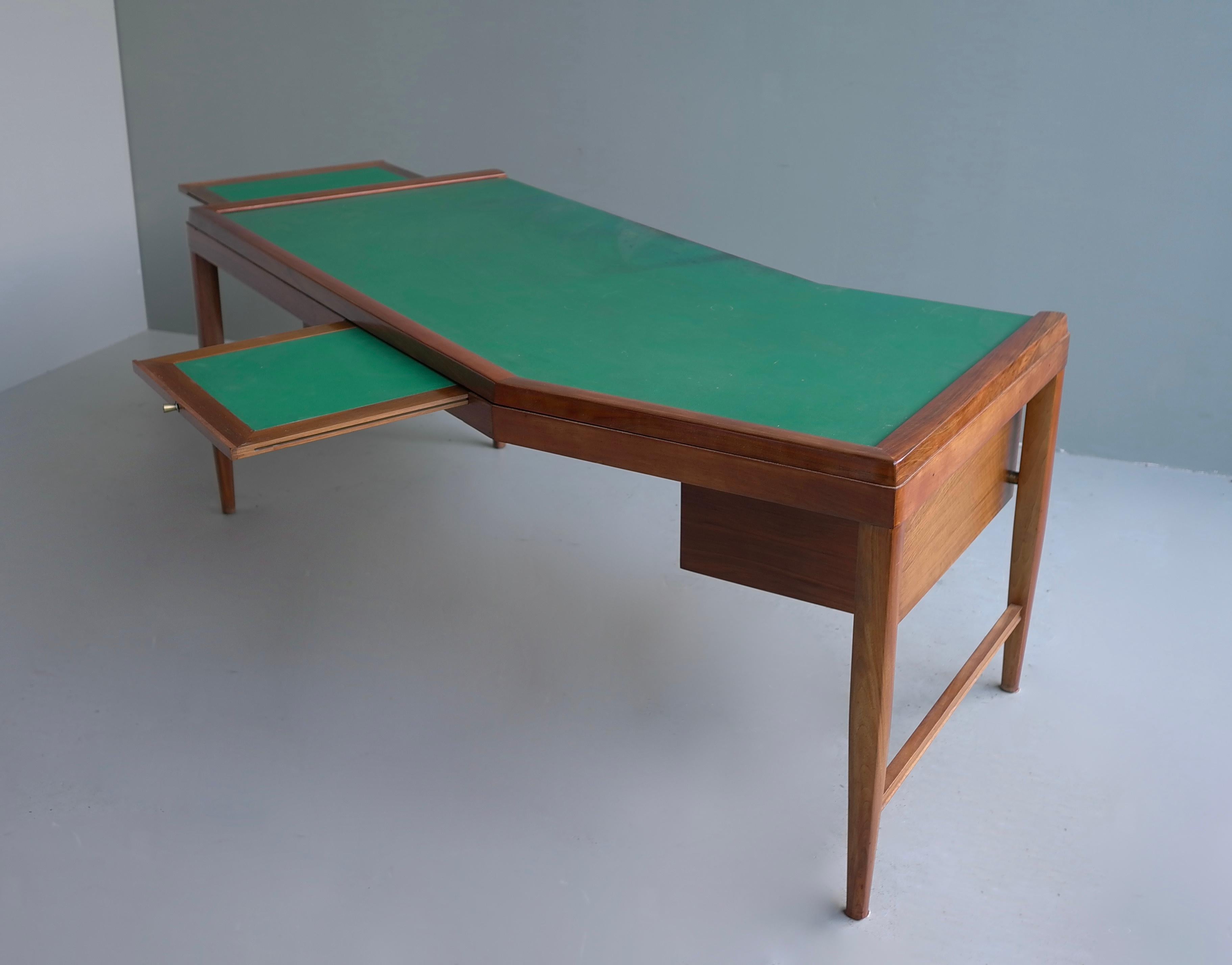 Large Boomerang shaped Walnut Desk with Green Leather patinated top Italy 1950’s For Sale 9
