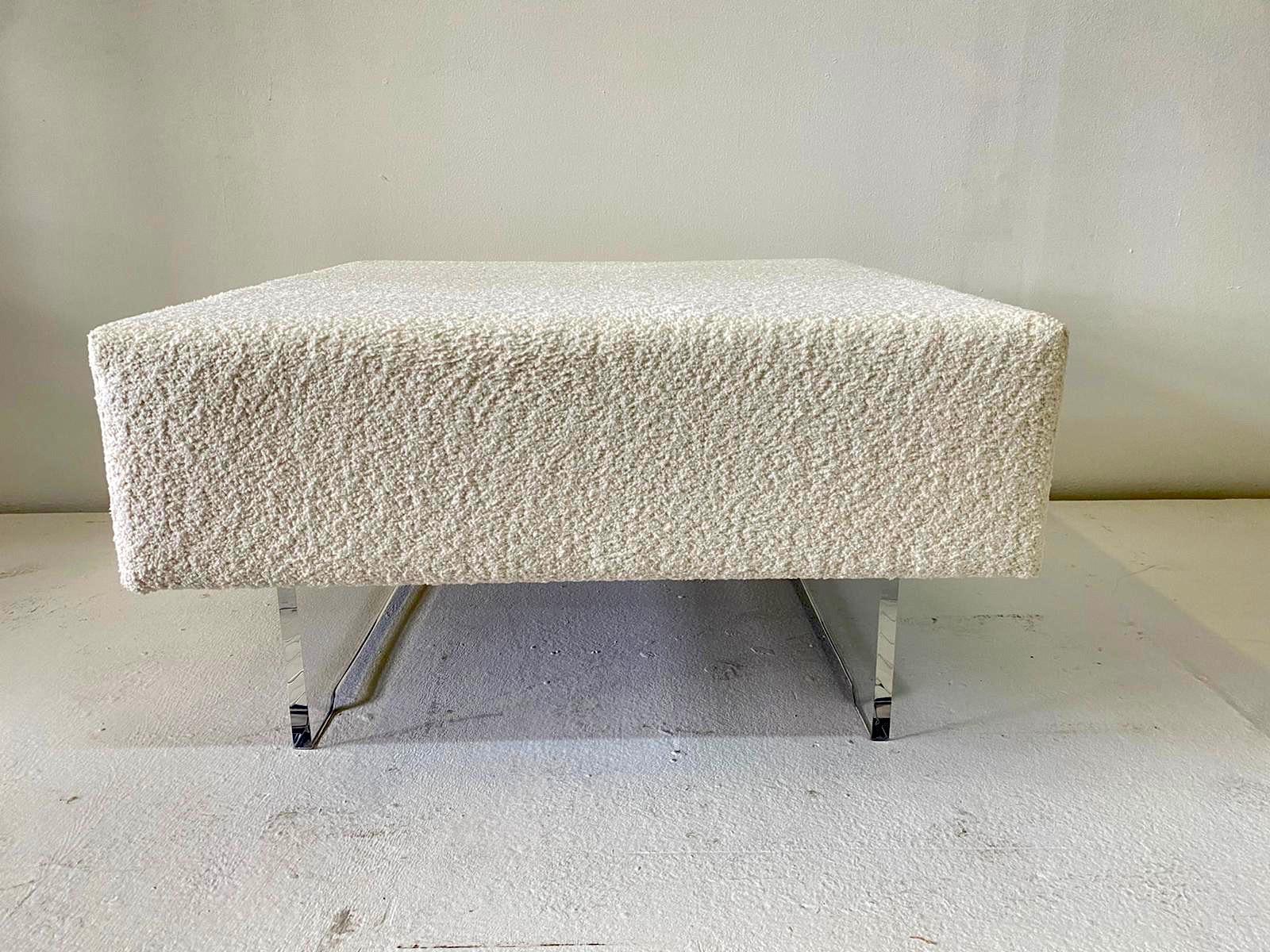 Large Boucle Clad Ottoman in the Style of Kagan, Lucite Legs For Sale 1