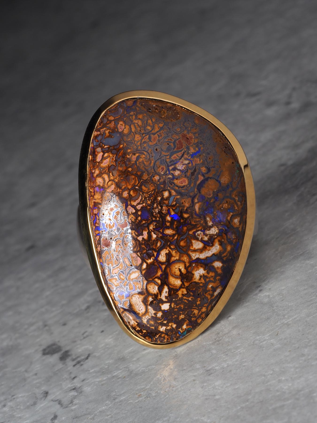 Anillo grande de plata con ópalo Koroit de Boulder Regalo de aniversario con ópalo 9ct Corte oval en venta
