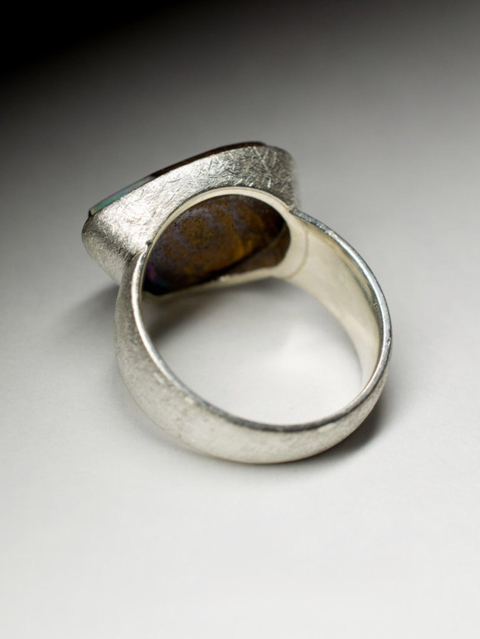 Large Boulder Opal Ring silver Green Blue Australian Gemstone unisex vintage For Sale 3