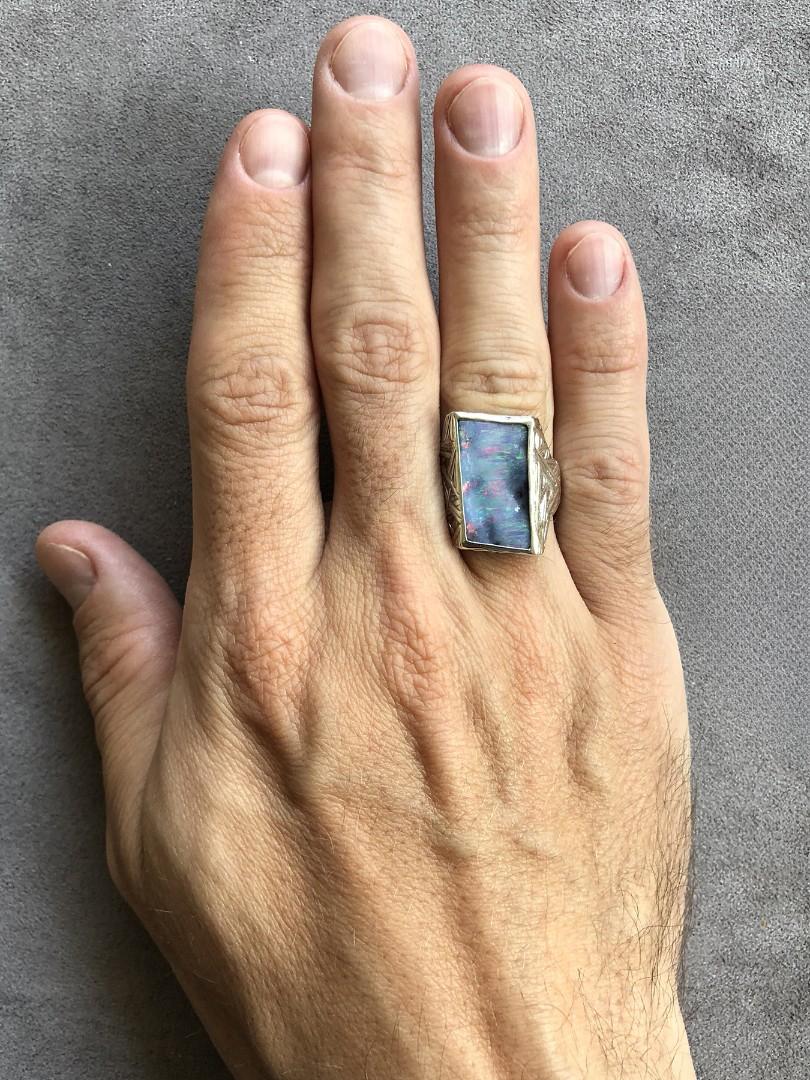 Artisan Large boulder opal ring unisex Polychrome Purple Australian opal For Sale