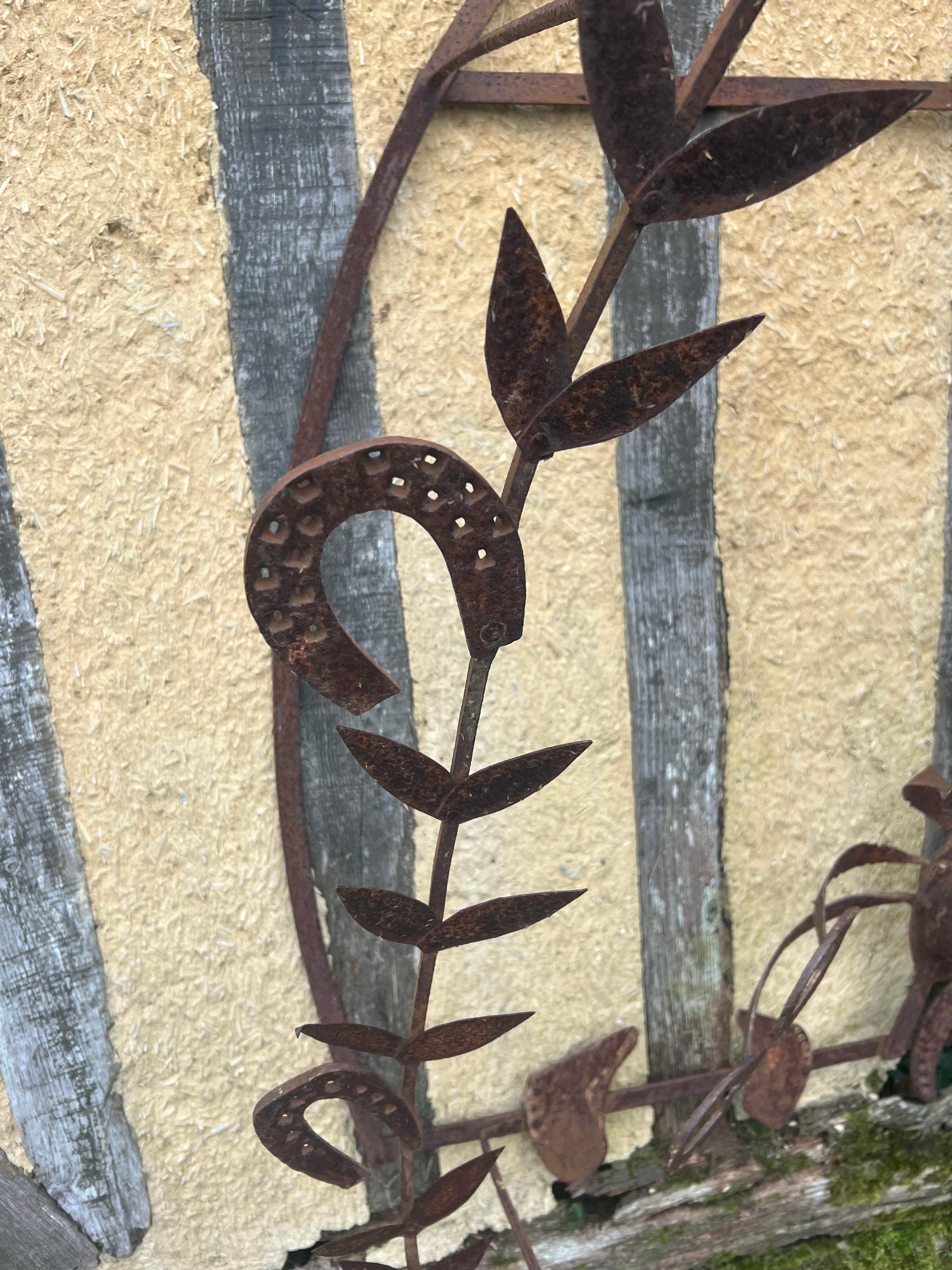 Forged Large bouquet of Saint-Eloi in wrought iron For Sale