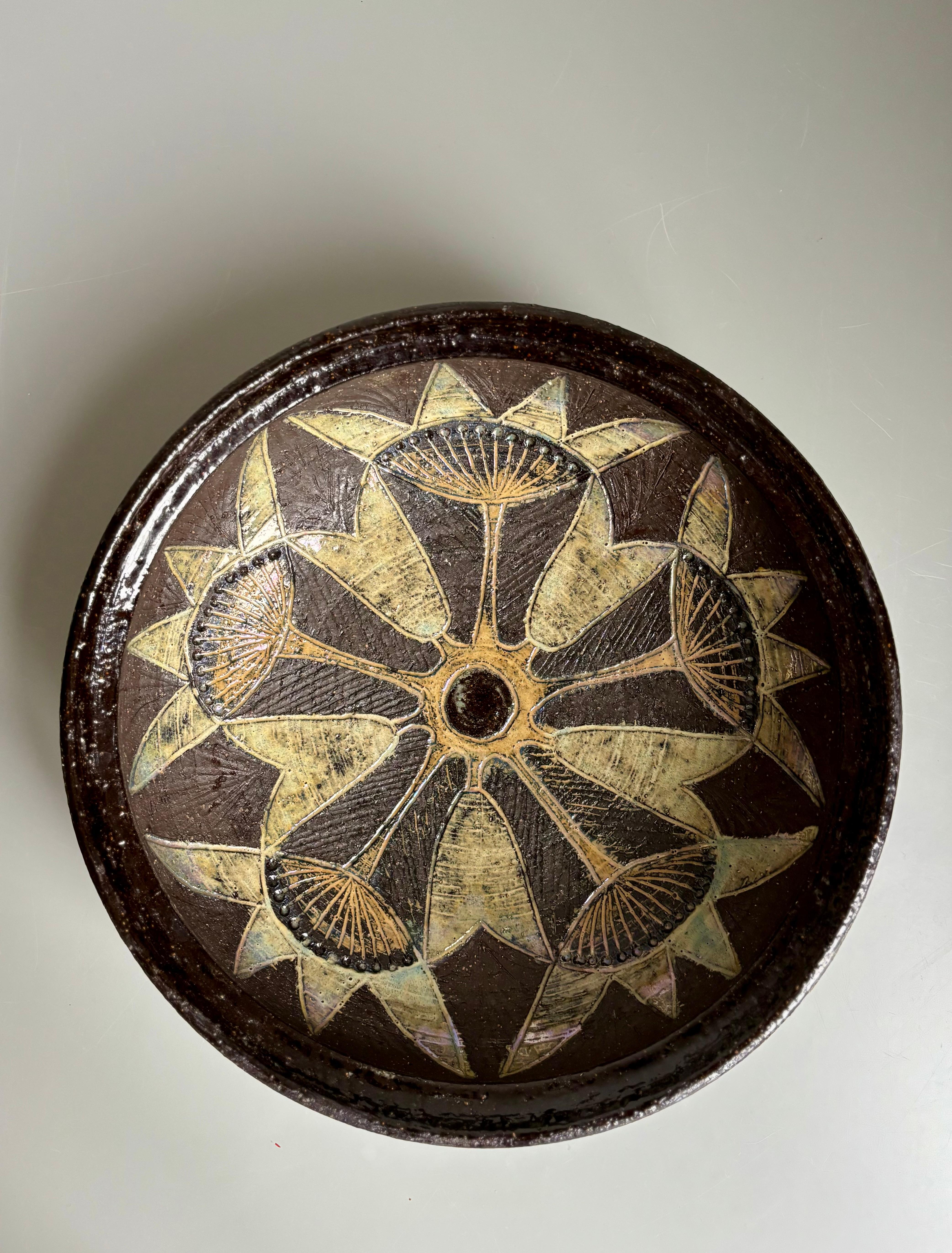 Scandinavian Modern Large Bourelius Studio Chamotte Bowl, 1960s For Sale