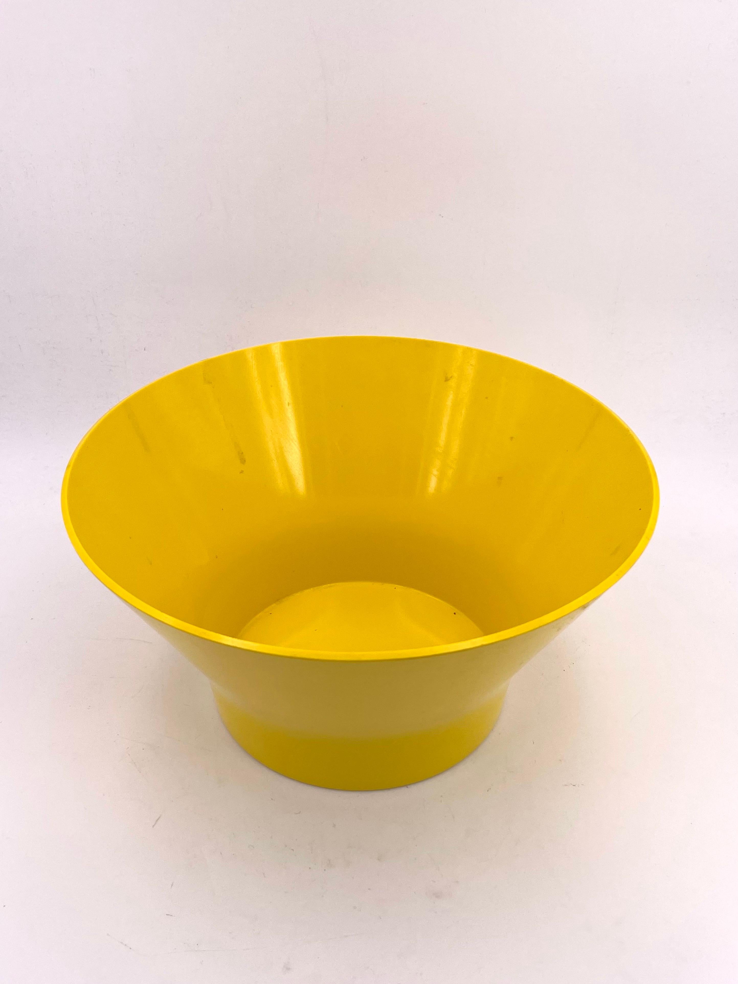 Beautiful and rare melamine yellow bowl designed by Henning Koppel for Torben Orskov , circa 1980's nice clean condition beautiful color.