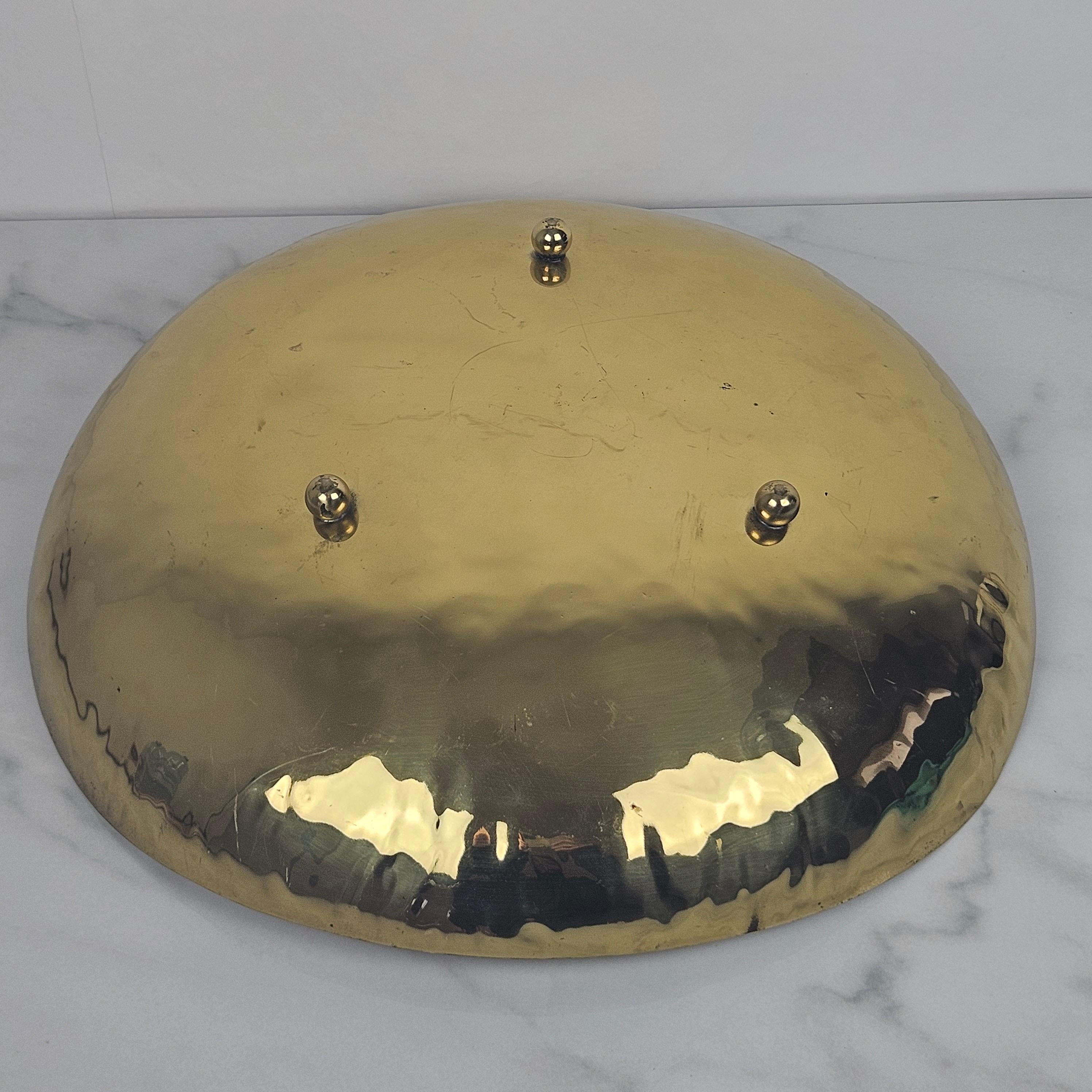 Grand bol en laiton à 3 pieds ronds, Italie, années 1970 en vente 1