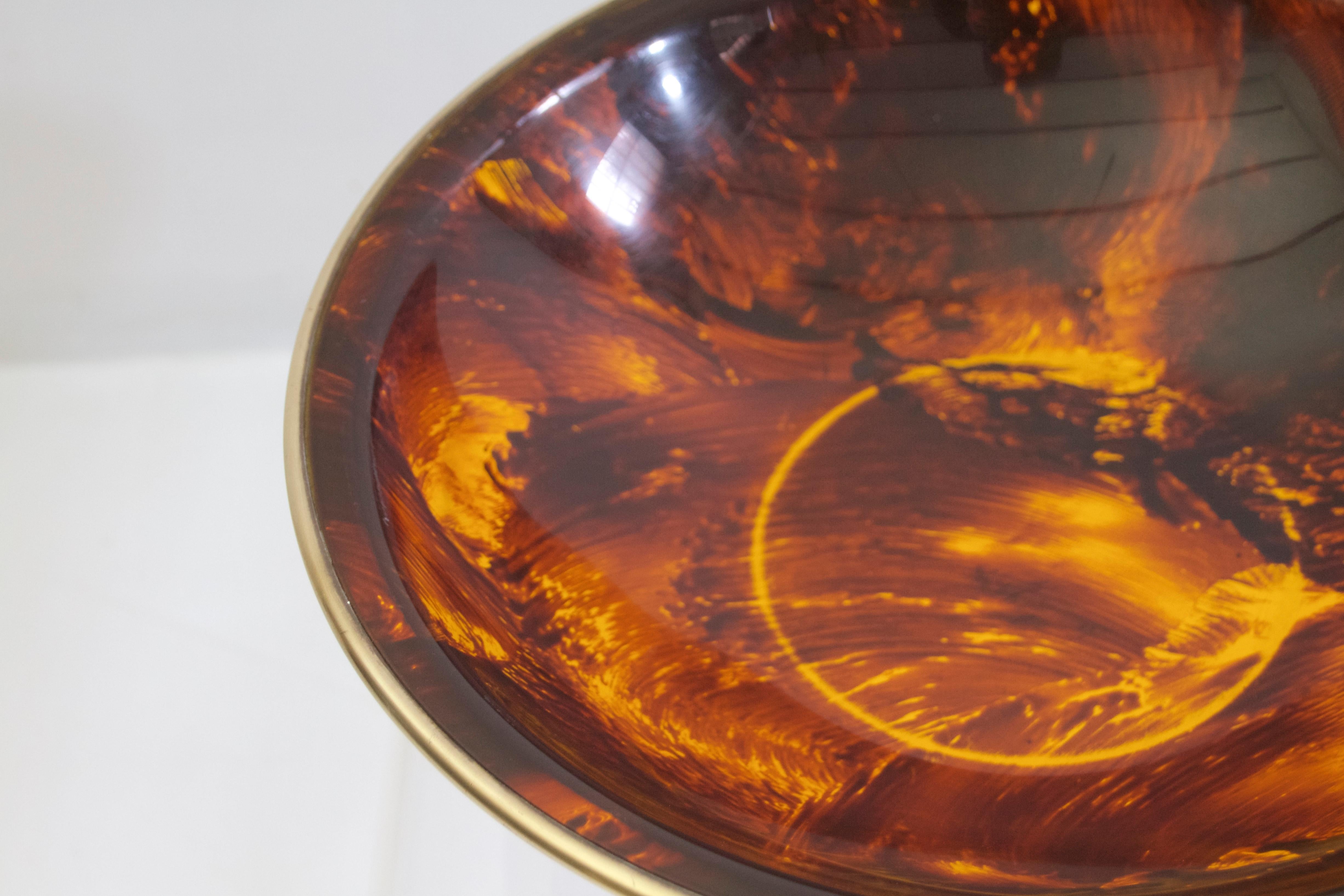 Large Bowl in Faux Tortoise Lucite and Brass, Italy 1