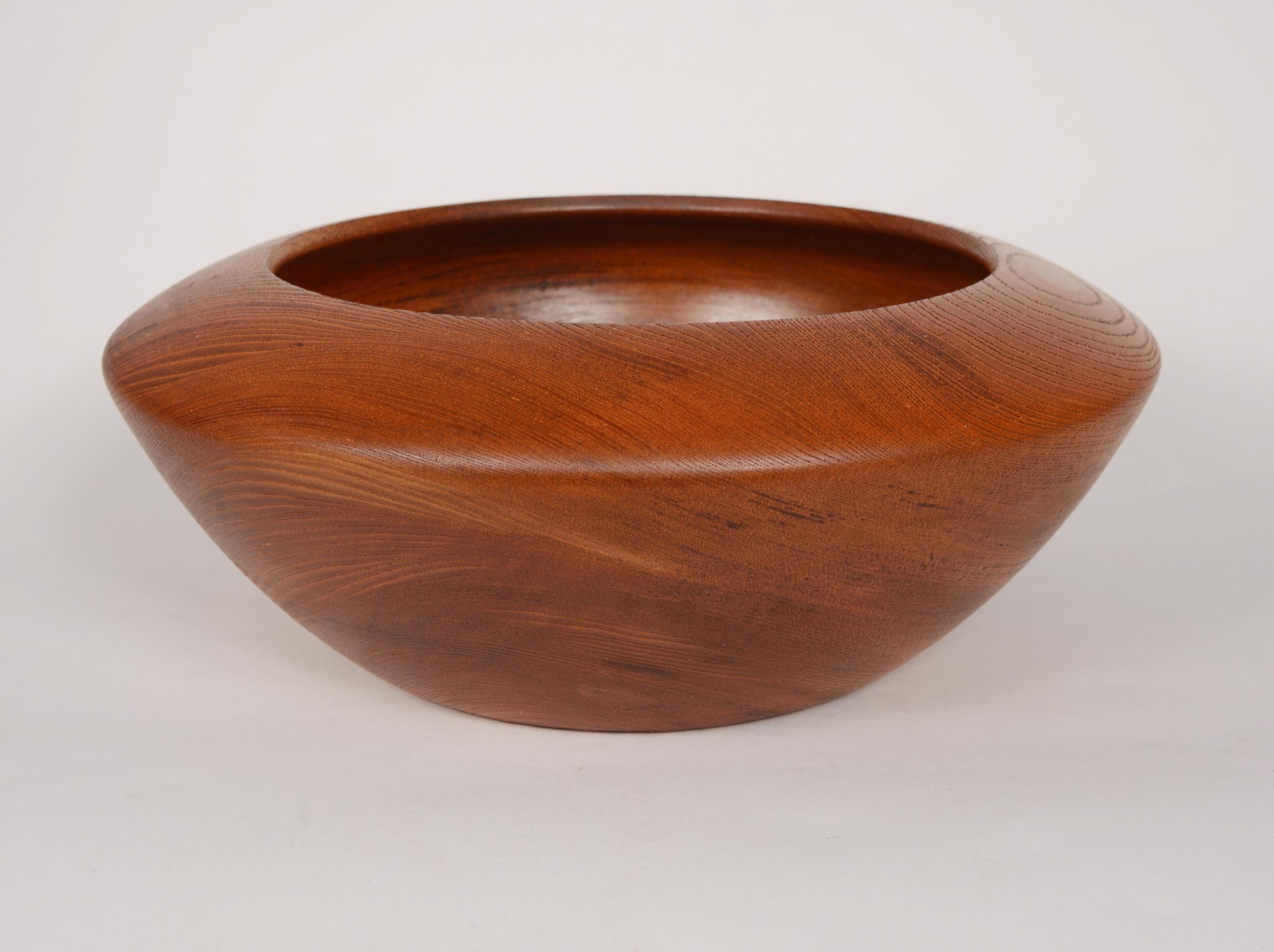Japanese Large Bowl in Keyaki Wood by Tokaido Japan