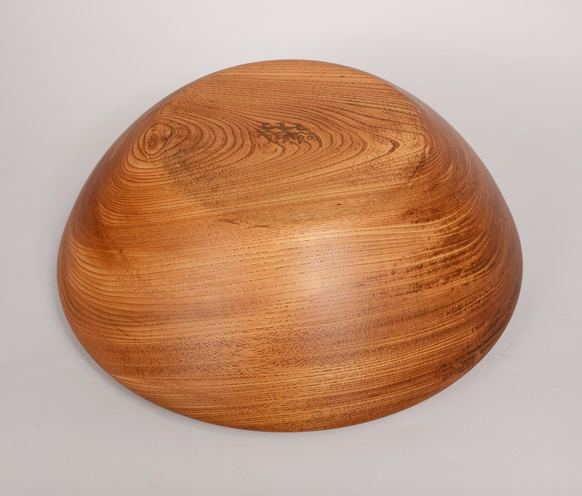 Large Bowl in Keyaki Wood by Tokaido Japan 1