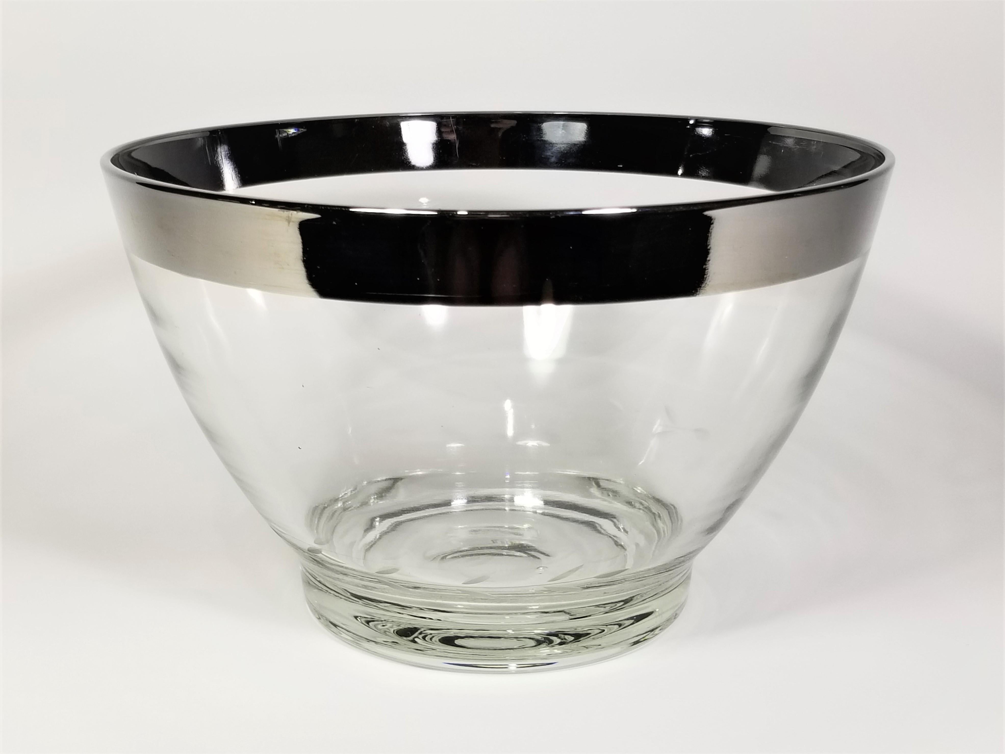 Cuenco grande con borde de plata Estilo de mediados de siglo de Dorothy Thorpe en venta 4
