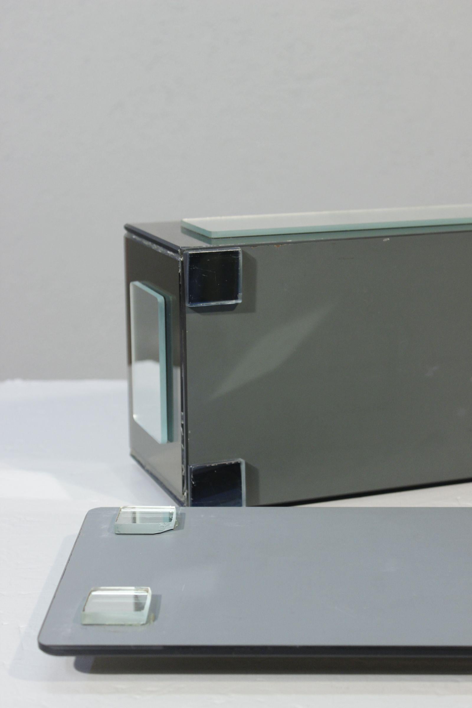 Große Schachtel aus klarem und geräuchertem Spiegel, im Stil von Fontana Arte, 1970er Jahre im Angebot 4